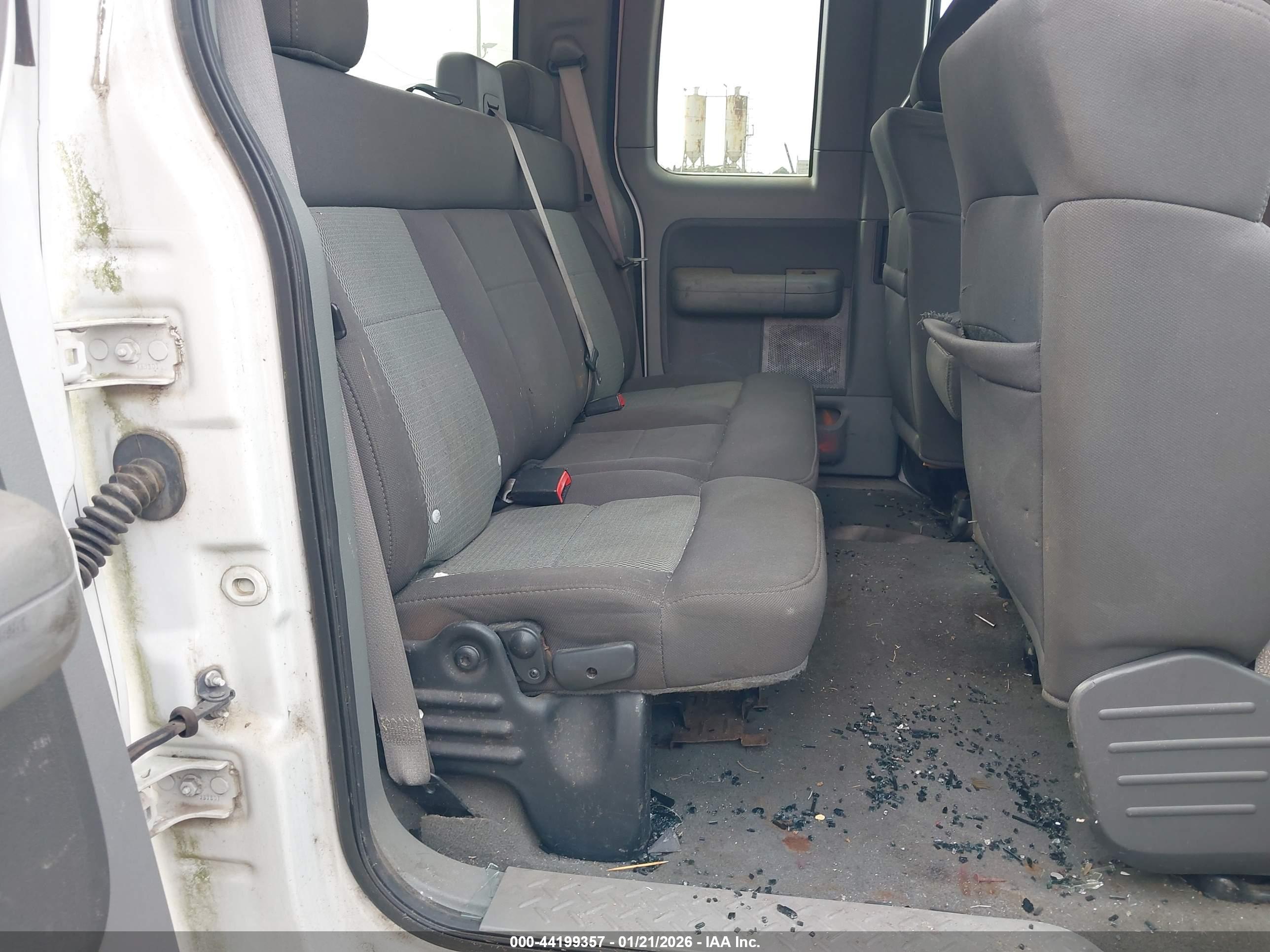 FORD F-150 image 8