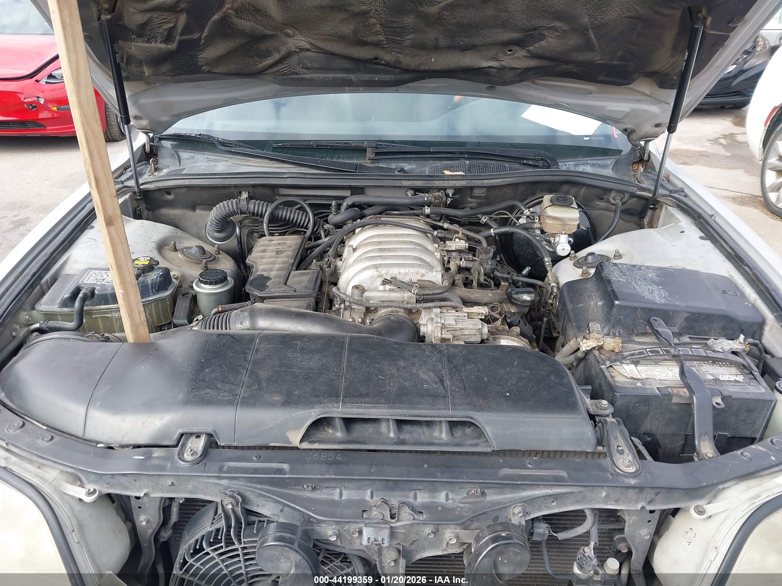 LEXUS LS image 10