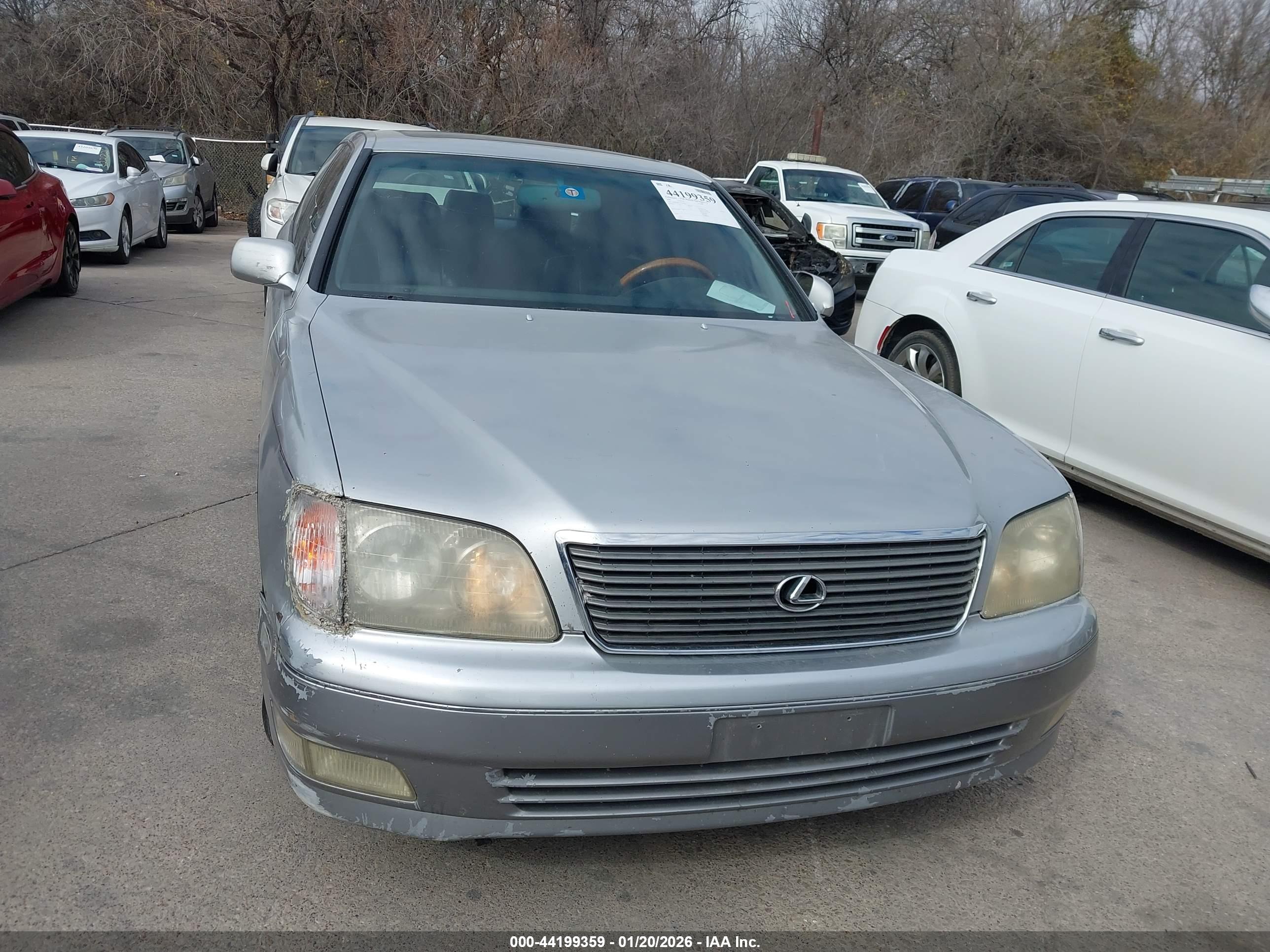 LEXUS LS image 6