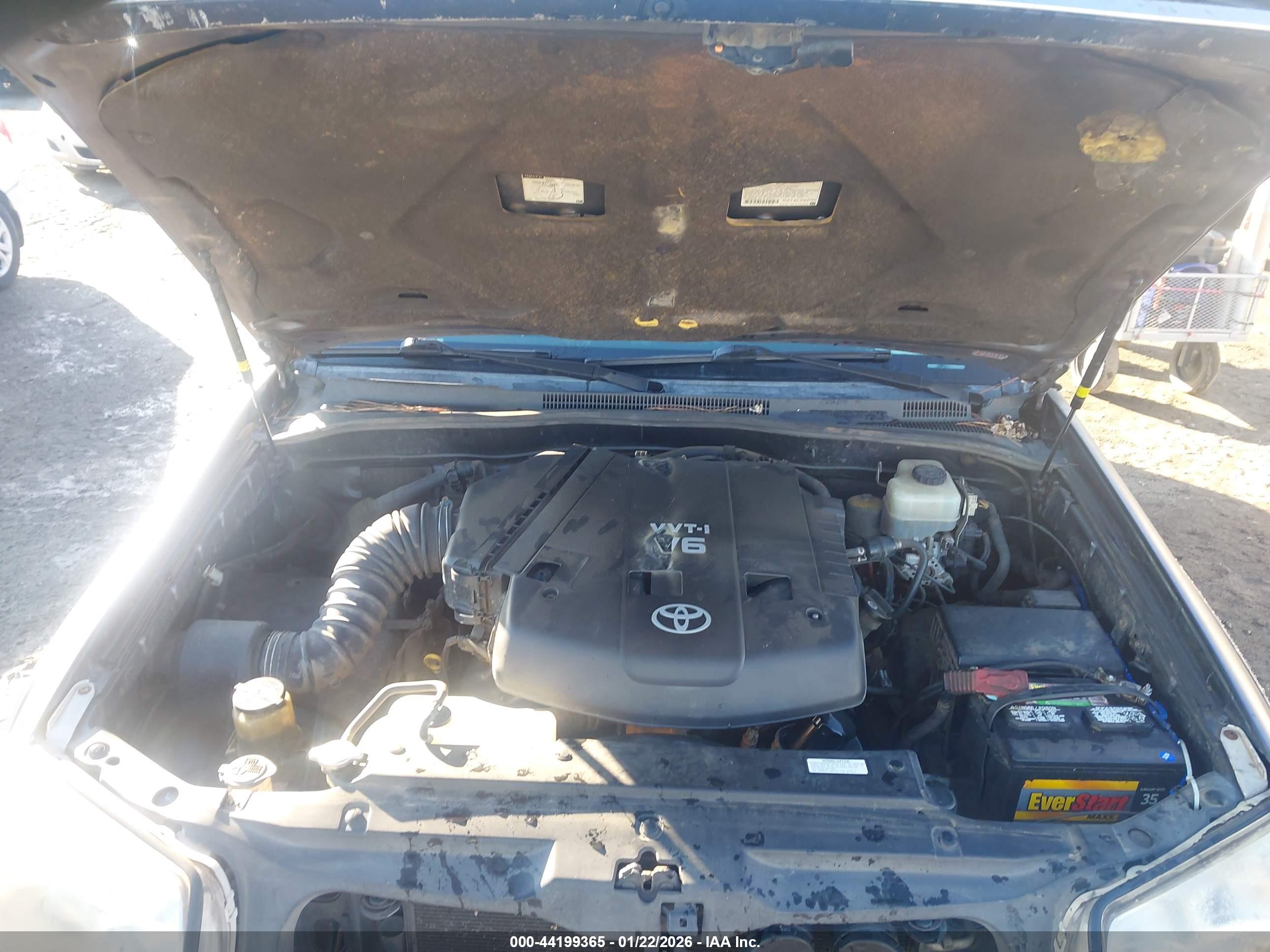 TOYOTA 4RUNNER image 10