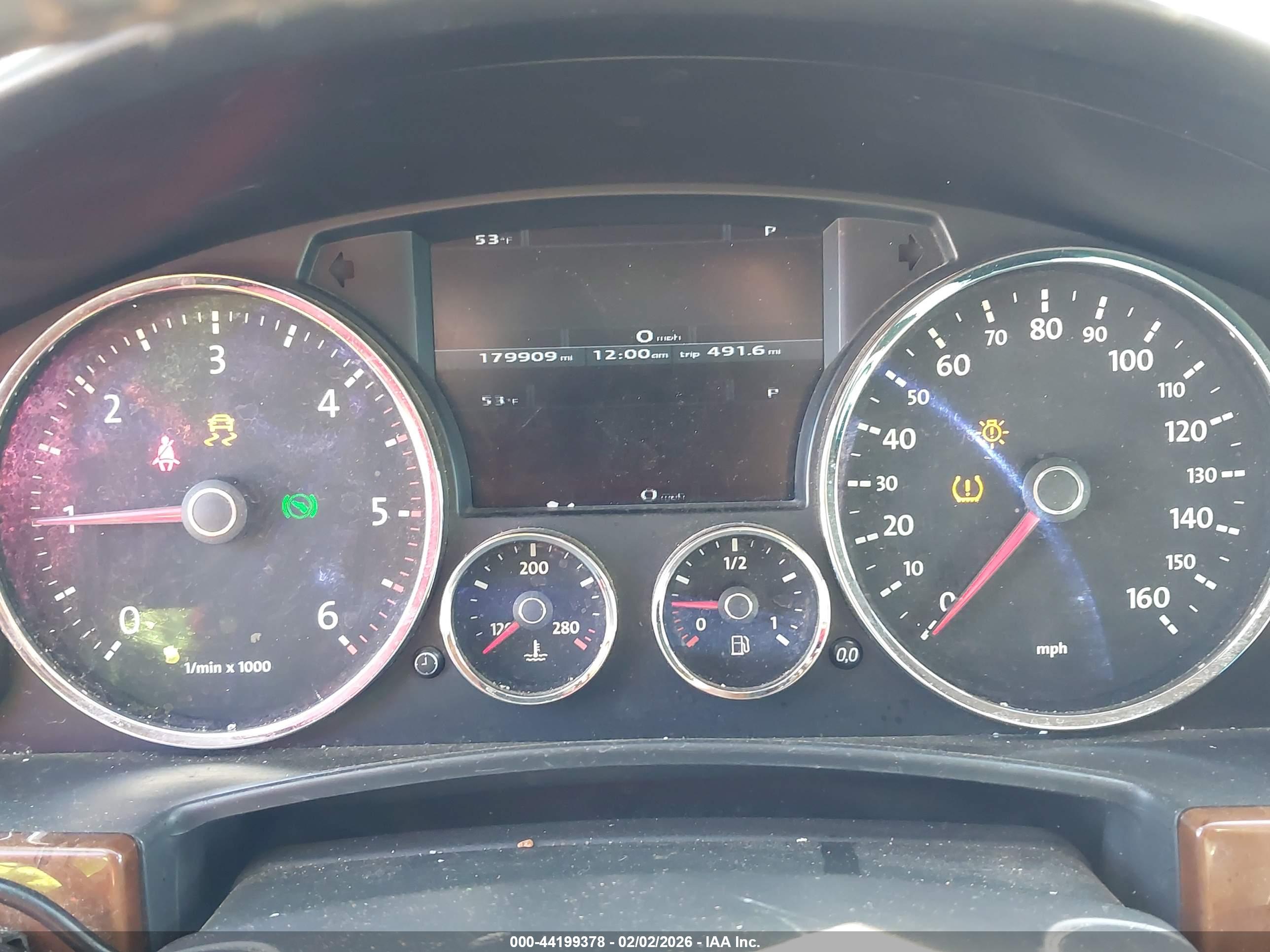 VOLKSWAGEN TOUAREG image 7