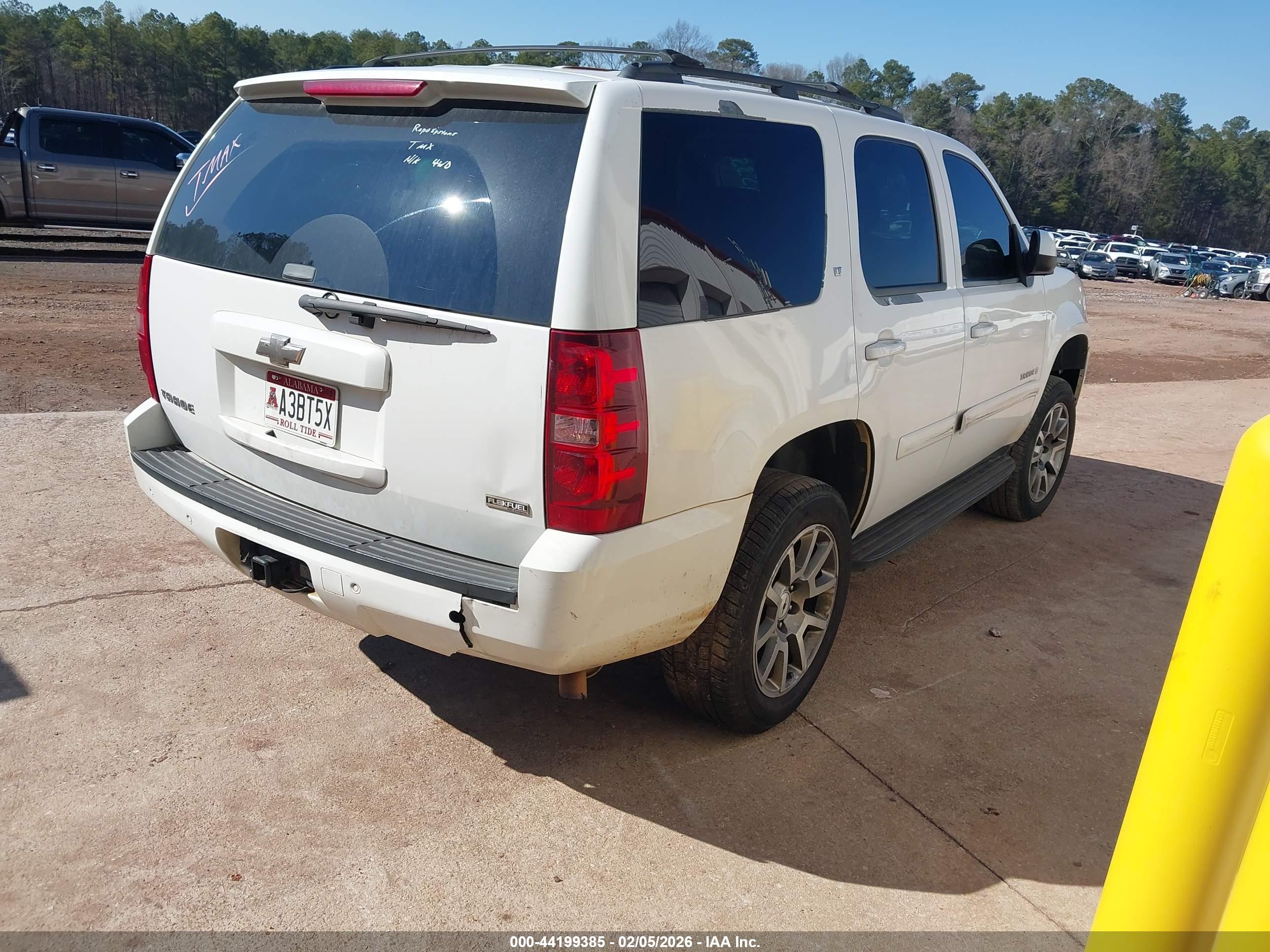 CHEVROLET TAHOE image 4