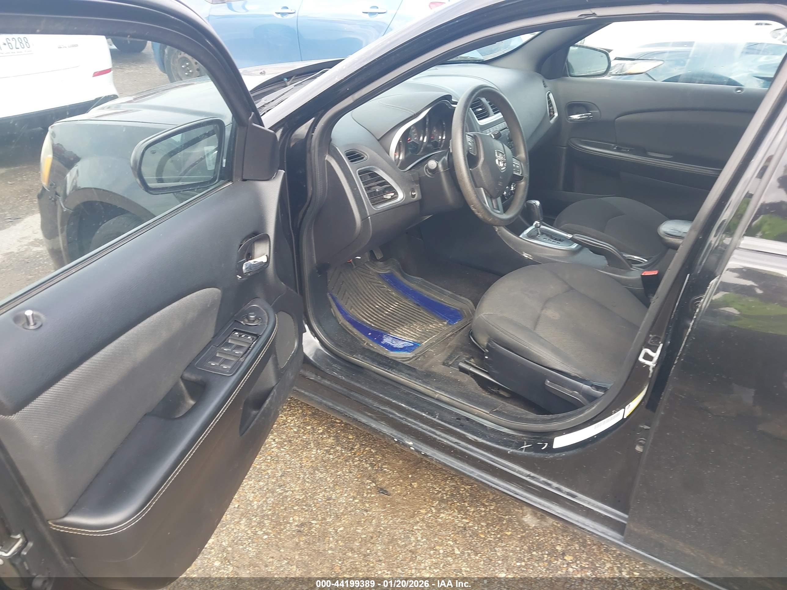 DODGE AVENGER image 5