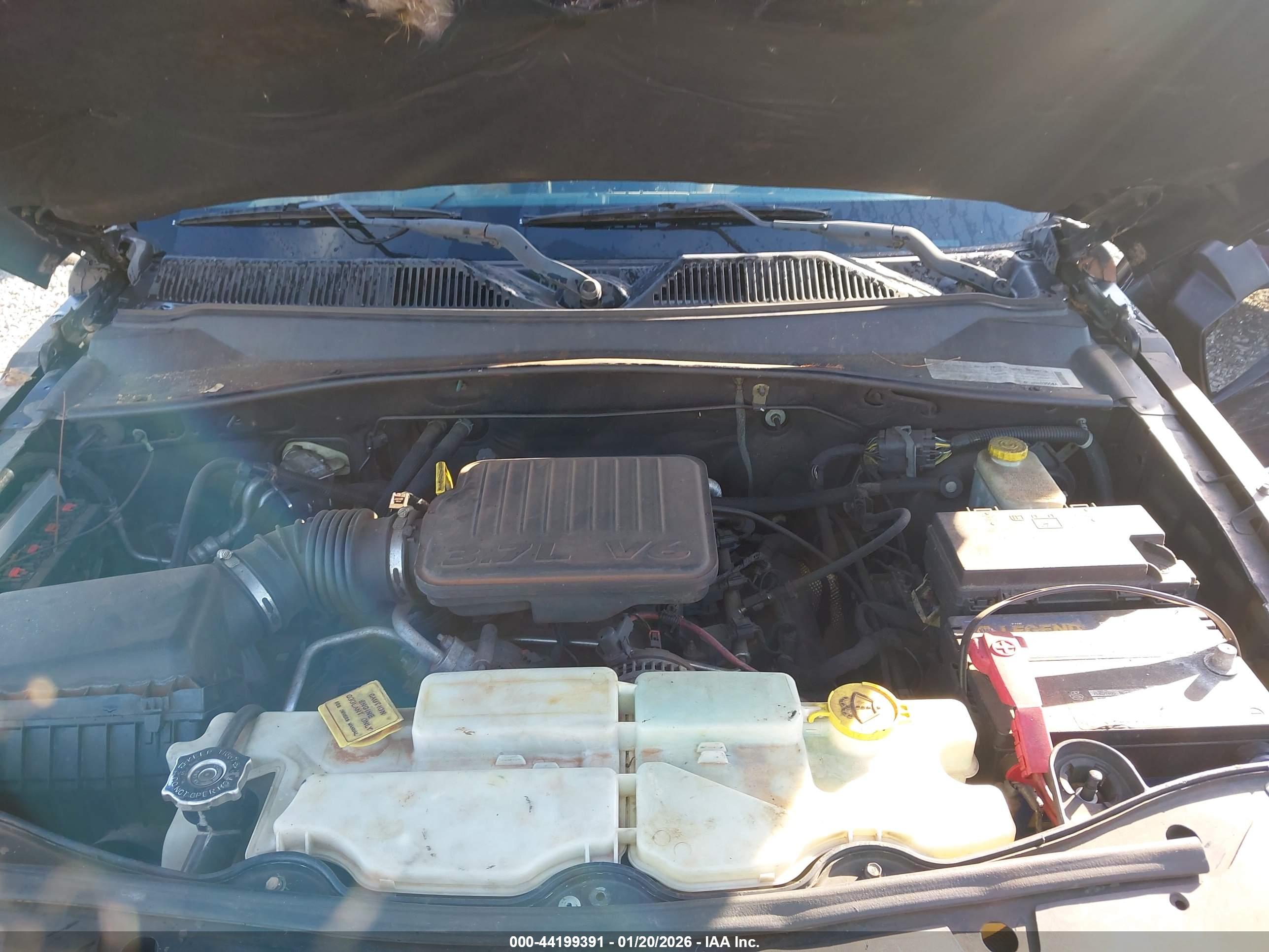 JEEP LIBERTY image 10