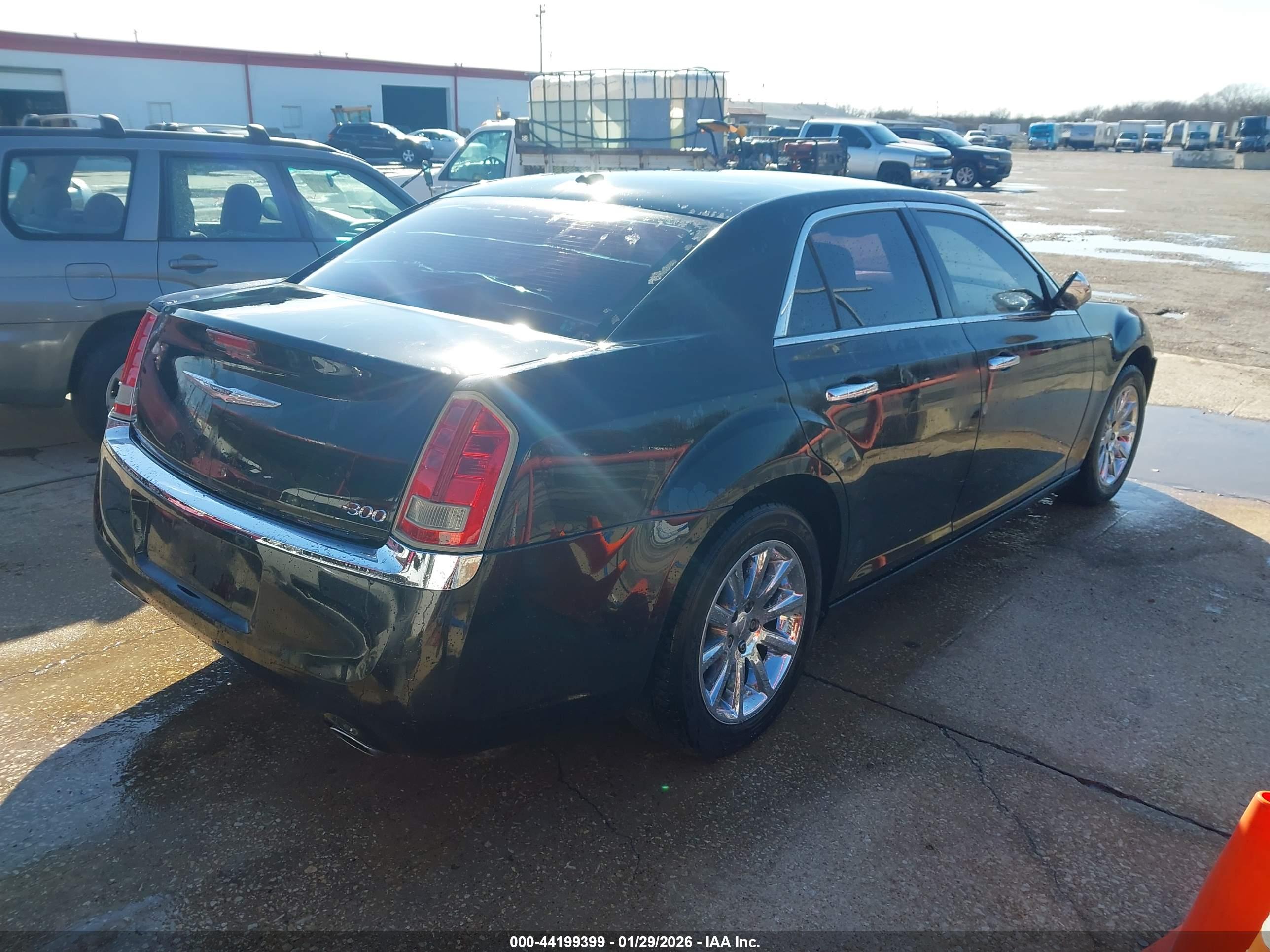 CHRYSLER 300 image 4