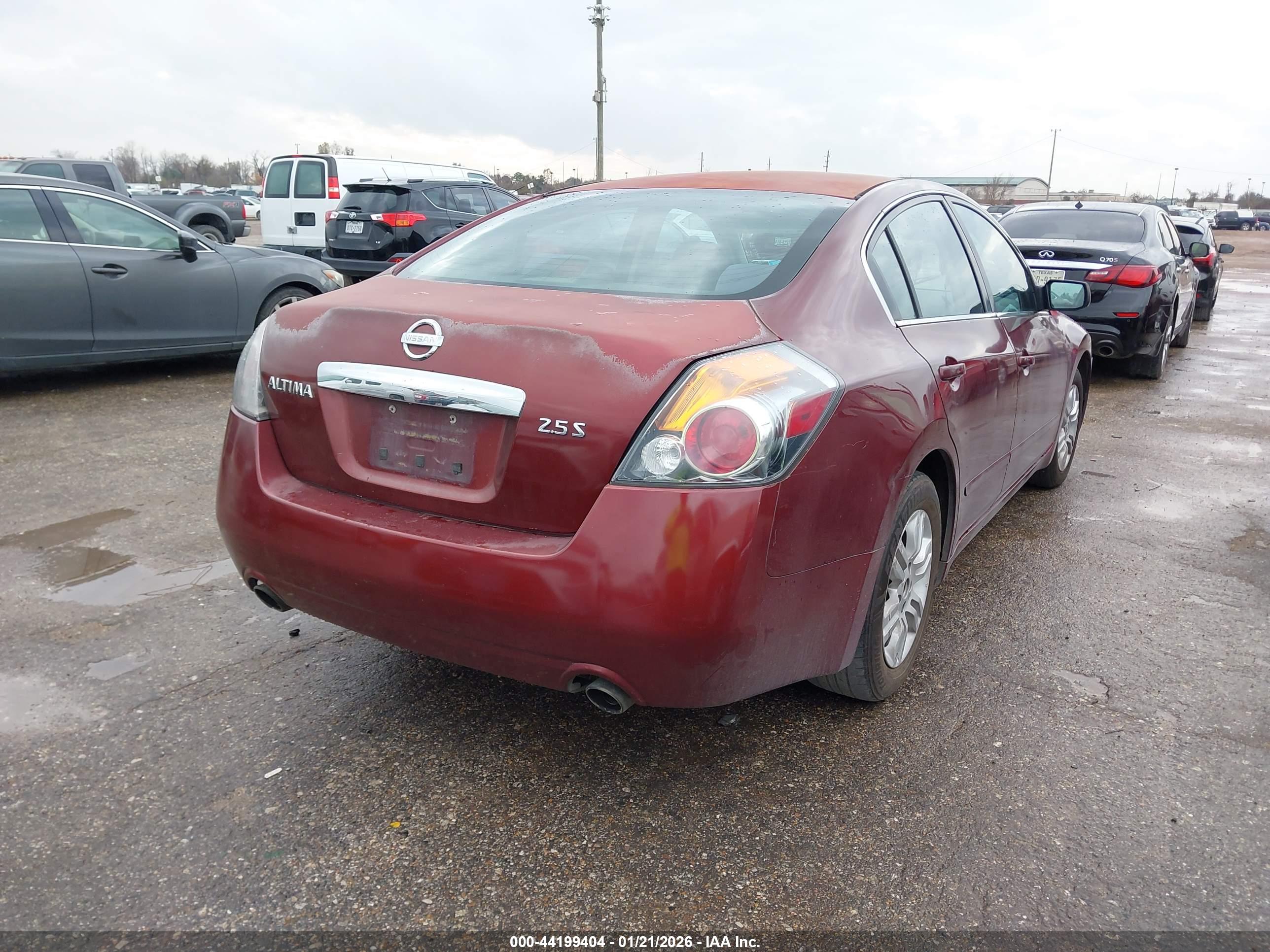 NISSAN ALTIMA image 4