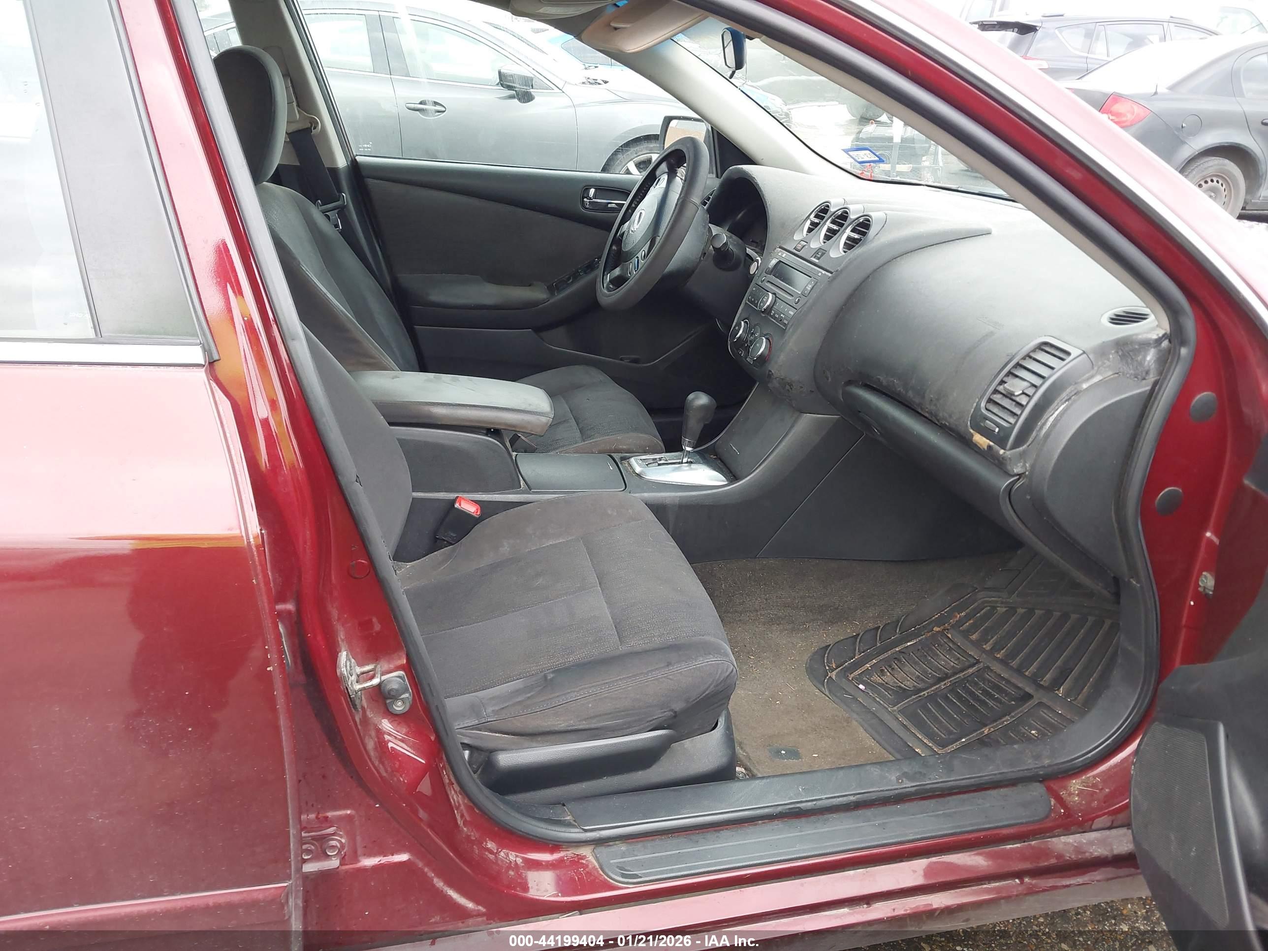 NISSAN ALTIMA image 5