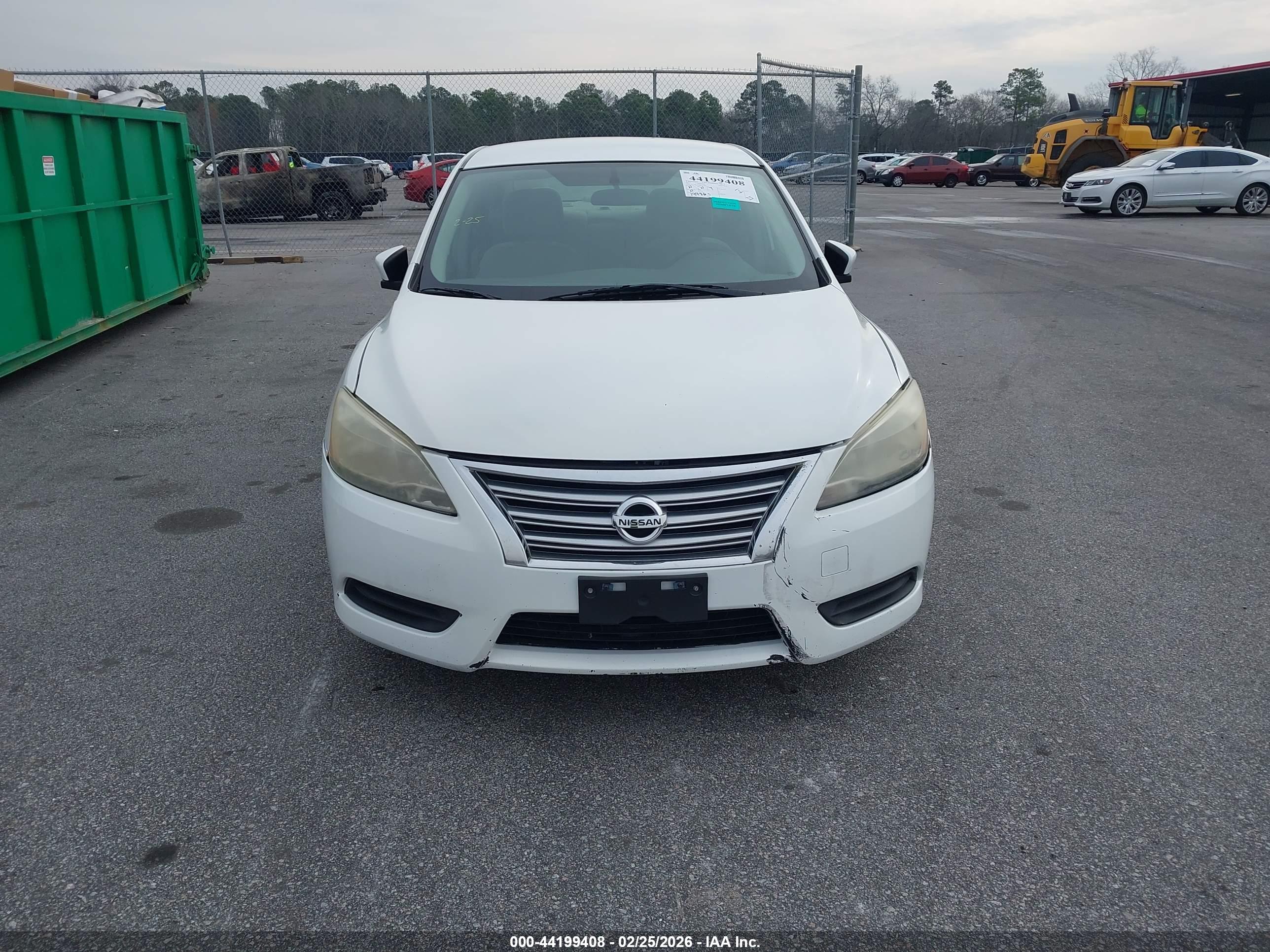 NISSAN SENTRA image 6
