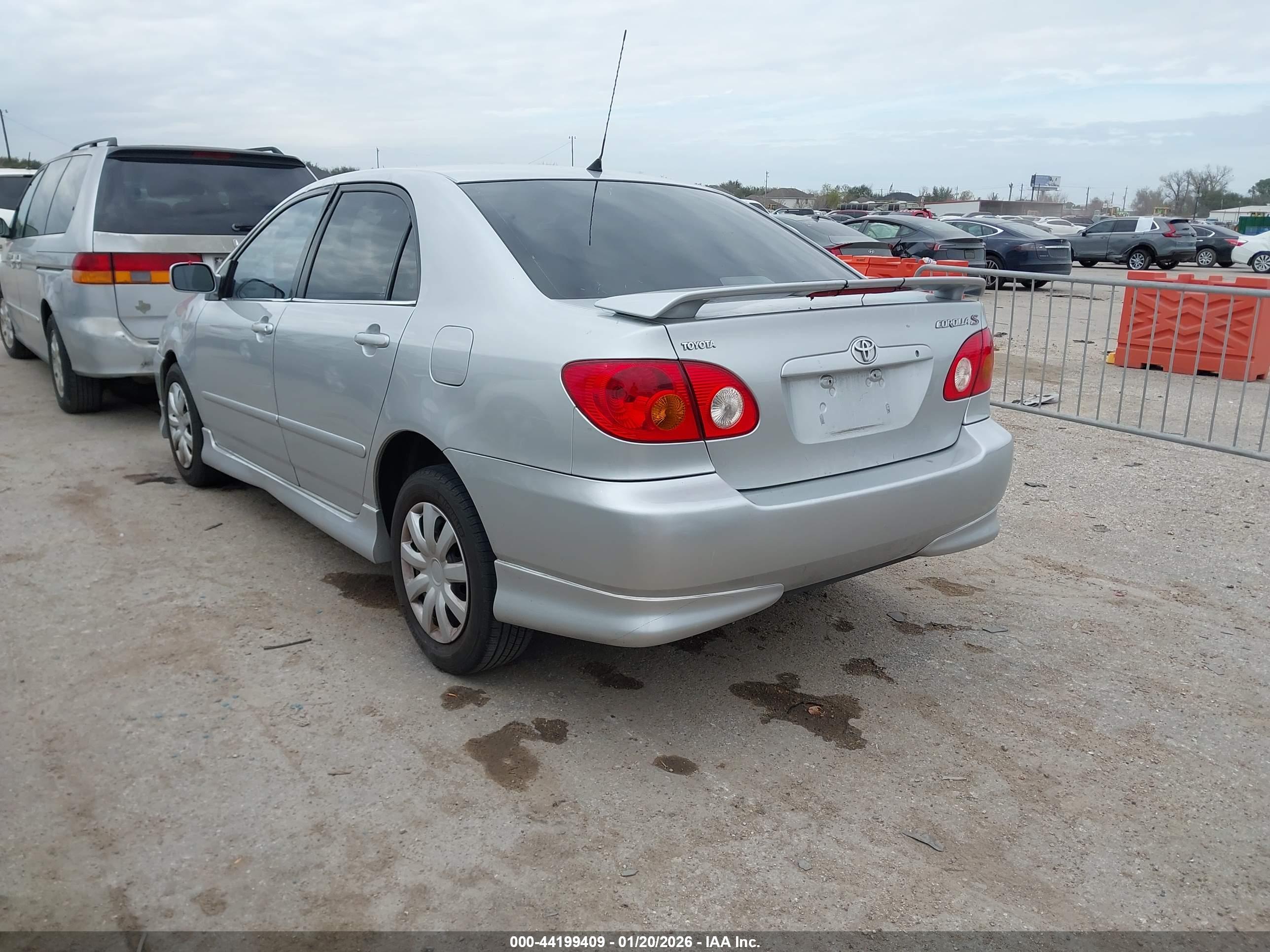 TOYOTA COROLLA image 3