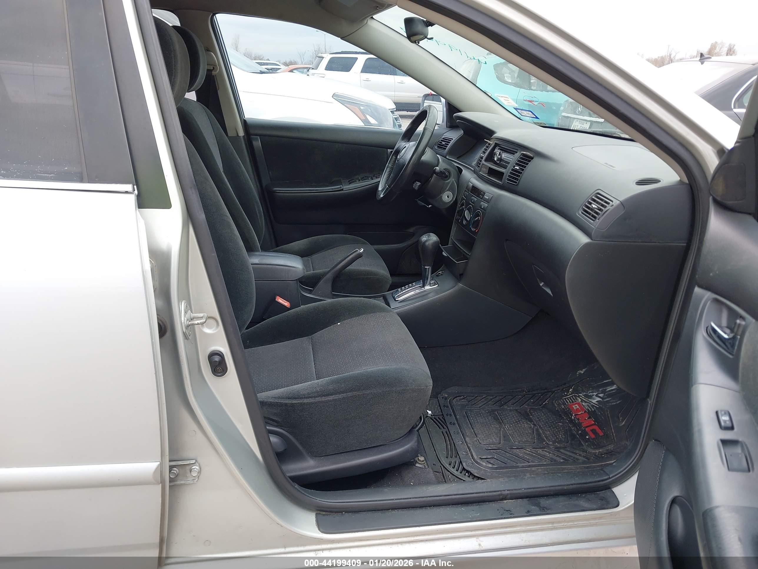 TOYOTA COROLLA image 5