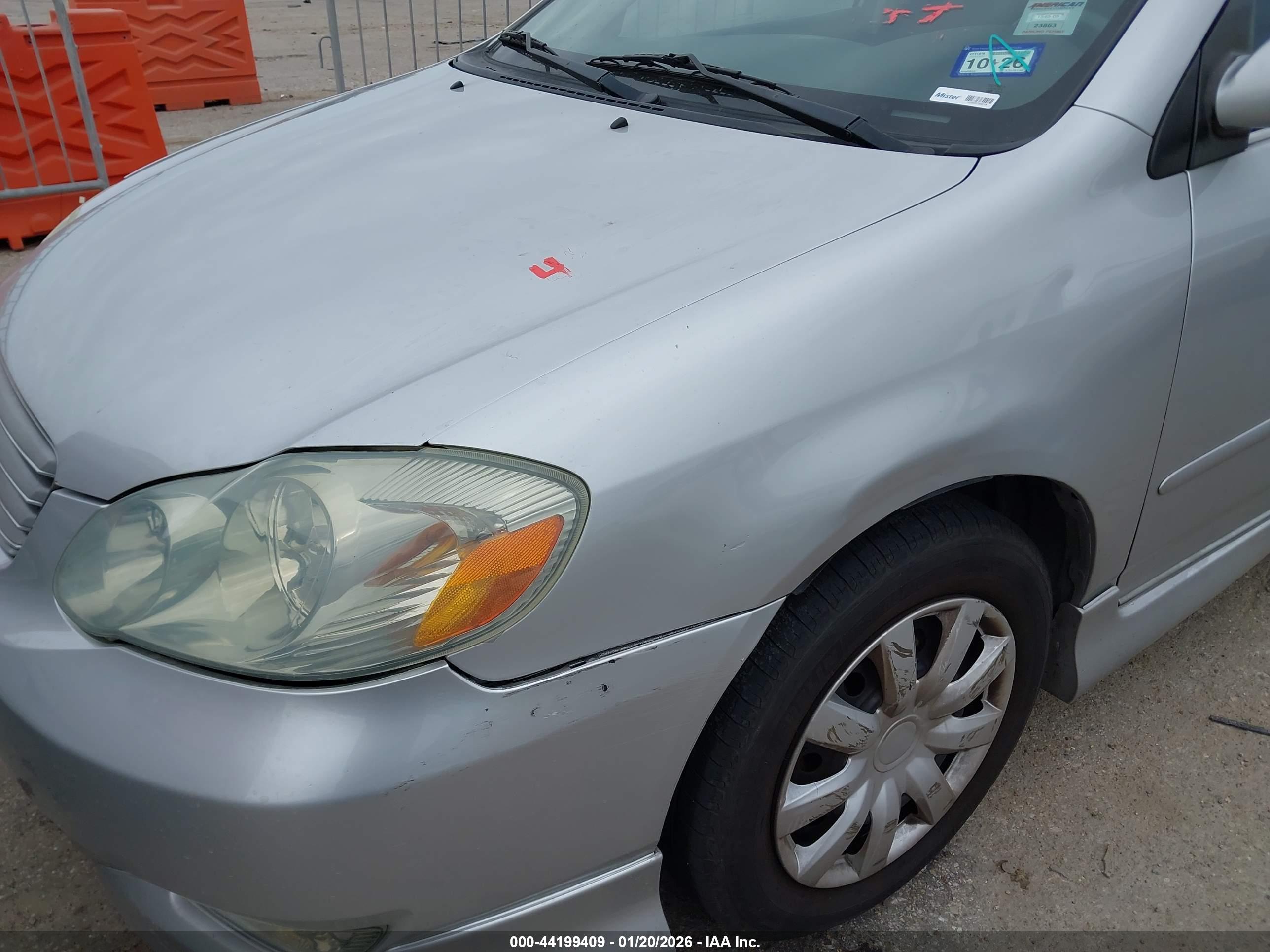 TOYOTA COROLLA image 6
