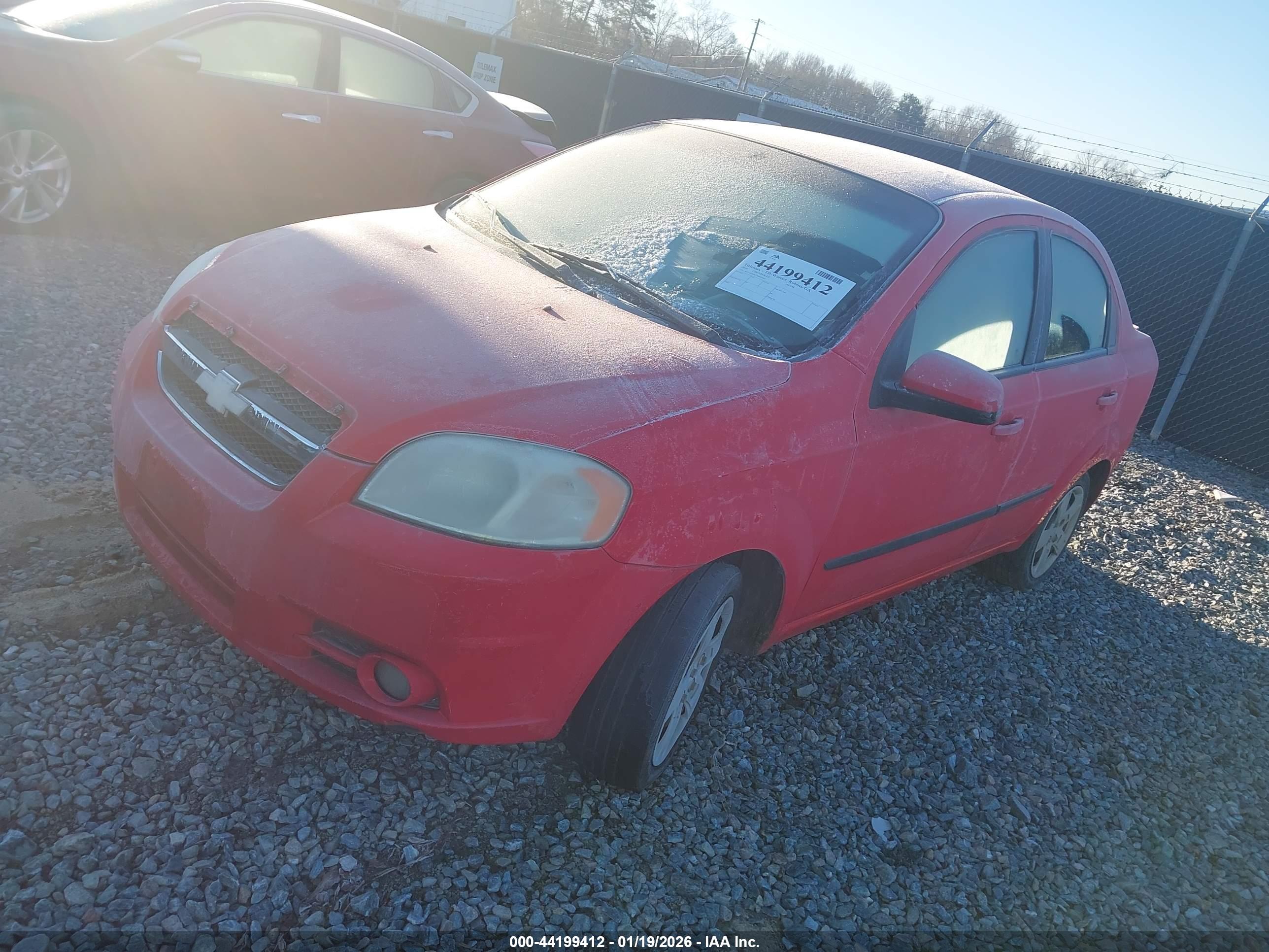 CHEVROLET AVEO image 2