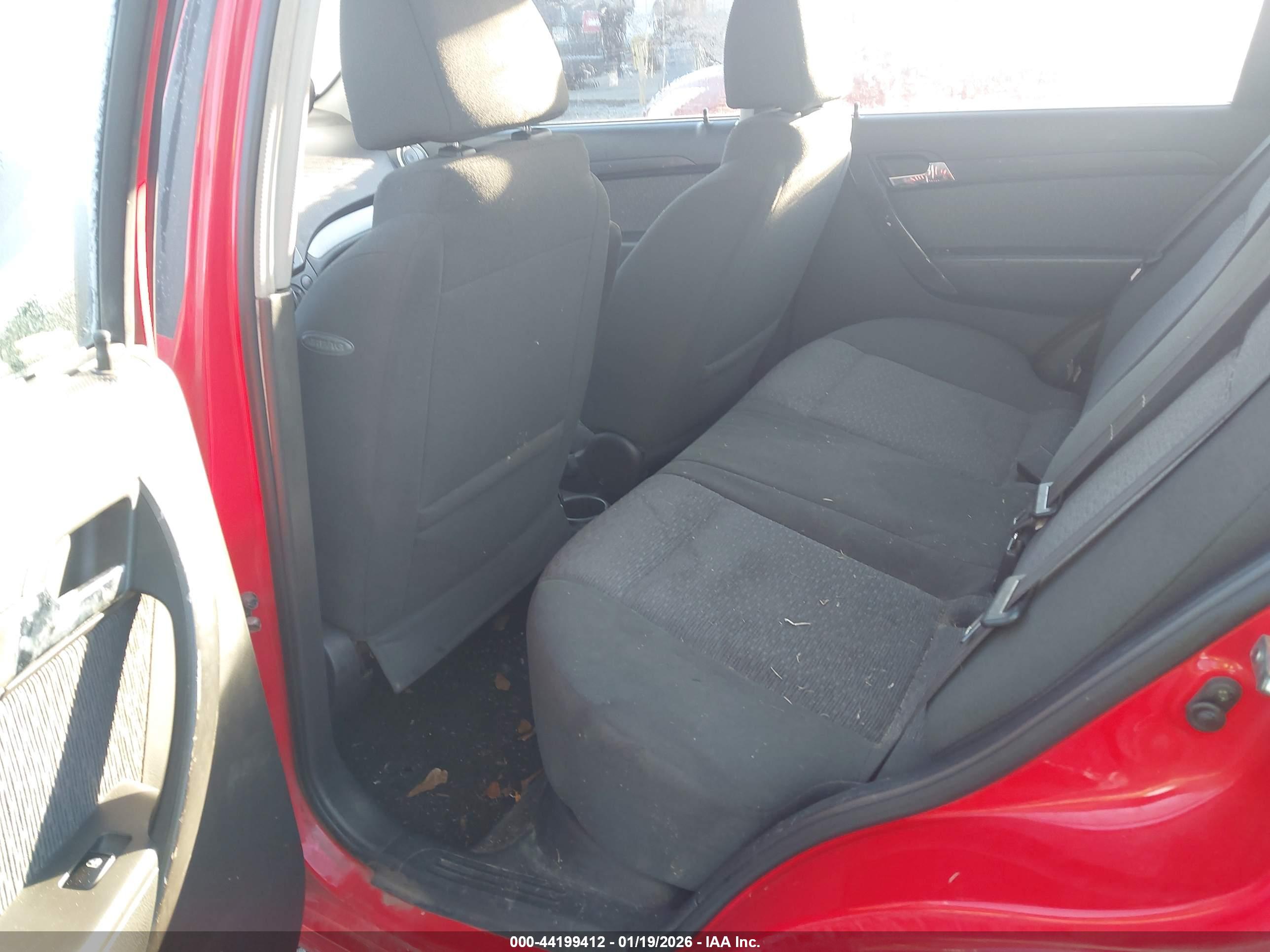 CHEVROLET AVEO image 8