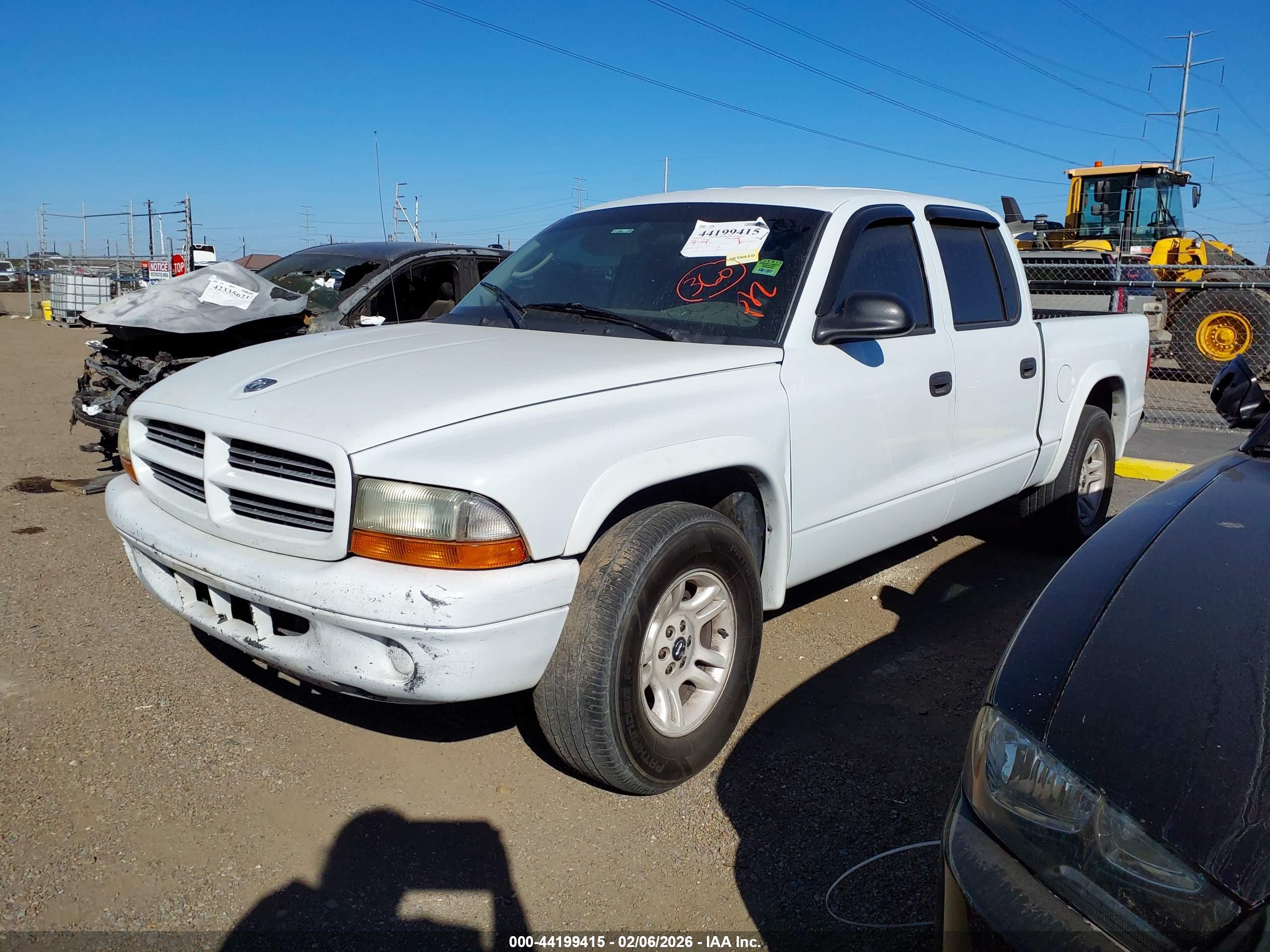 DODGE DAKOTA image 2