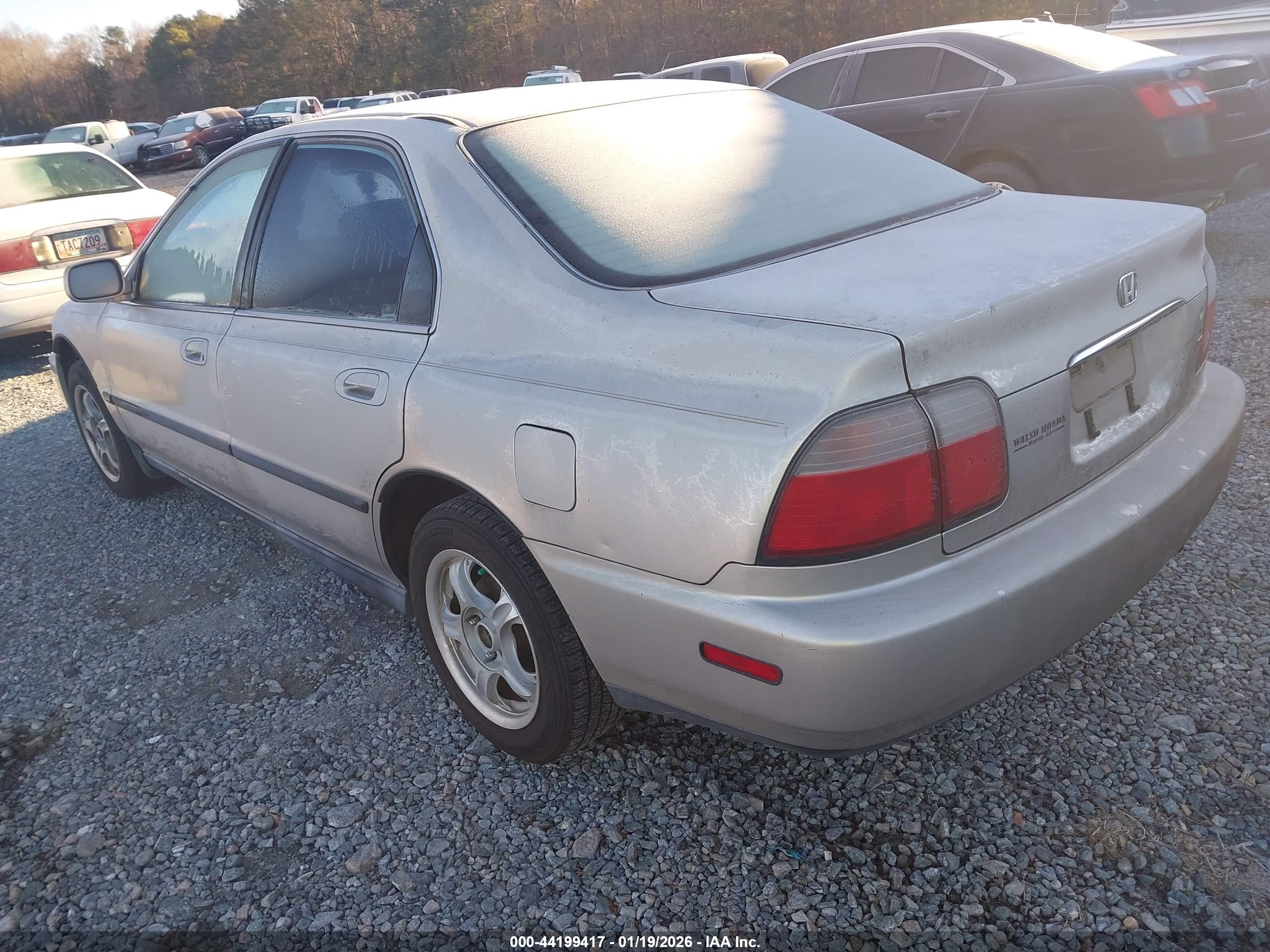 HONDA ACCORD image 3