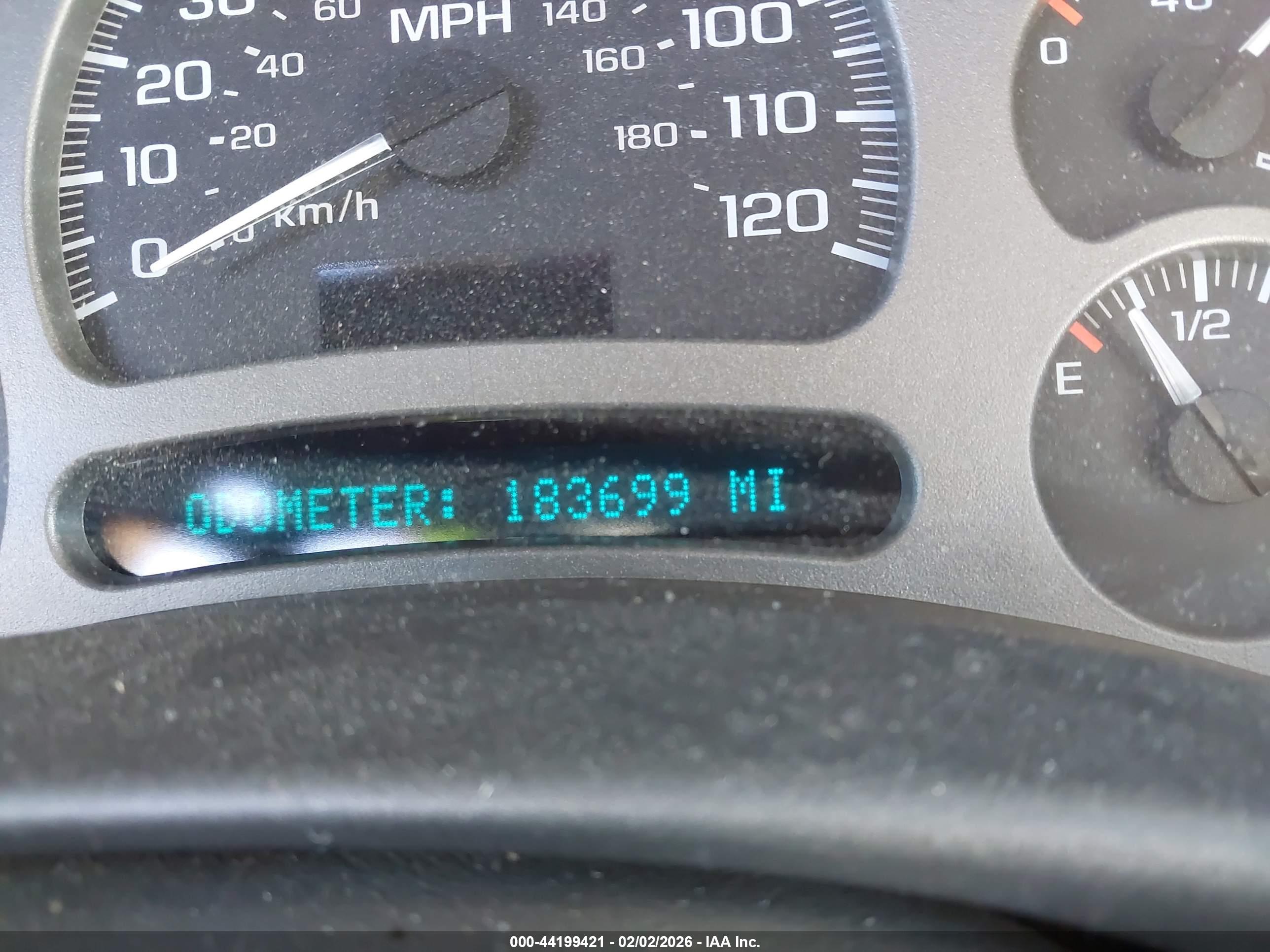 GMC YUKON image 7