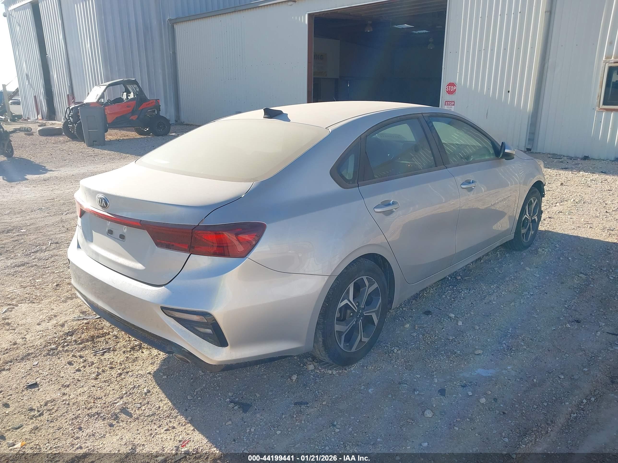 KIA FORTE image 4
