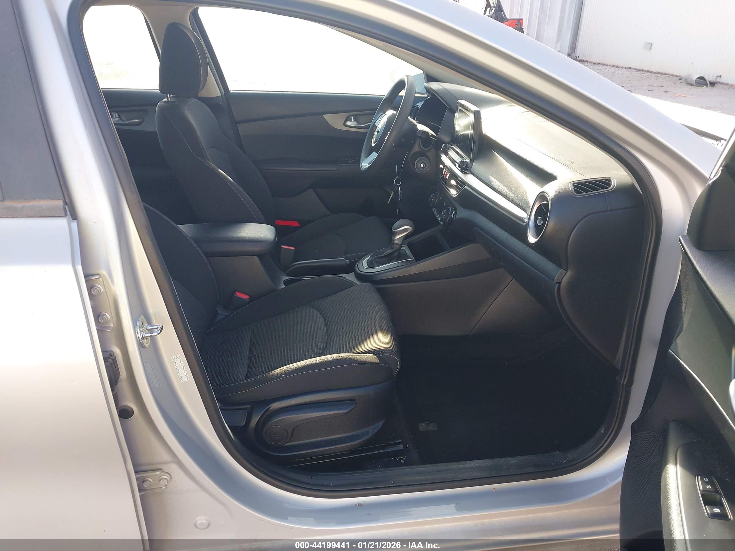KIA FORTE image 5