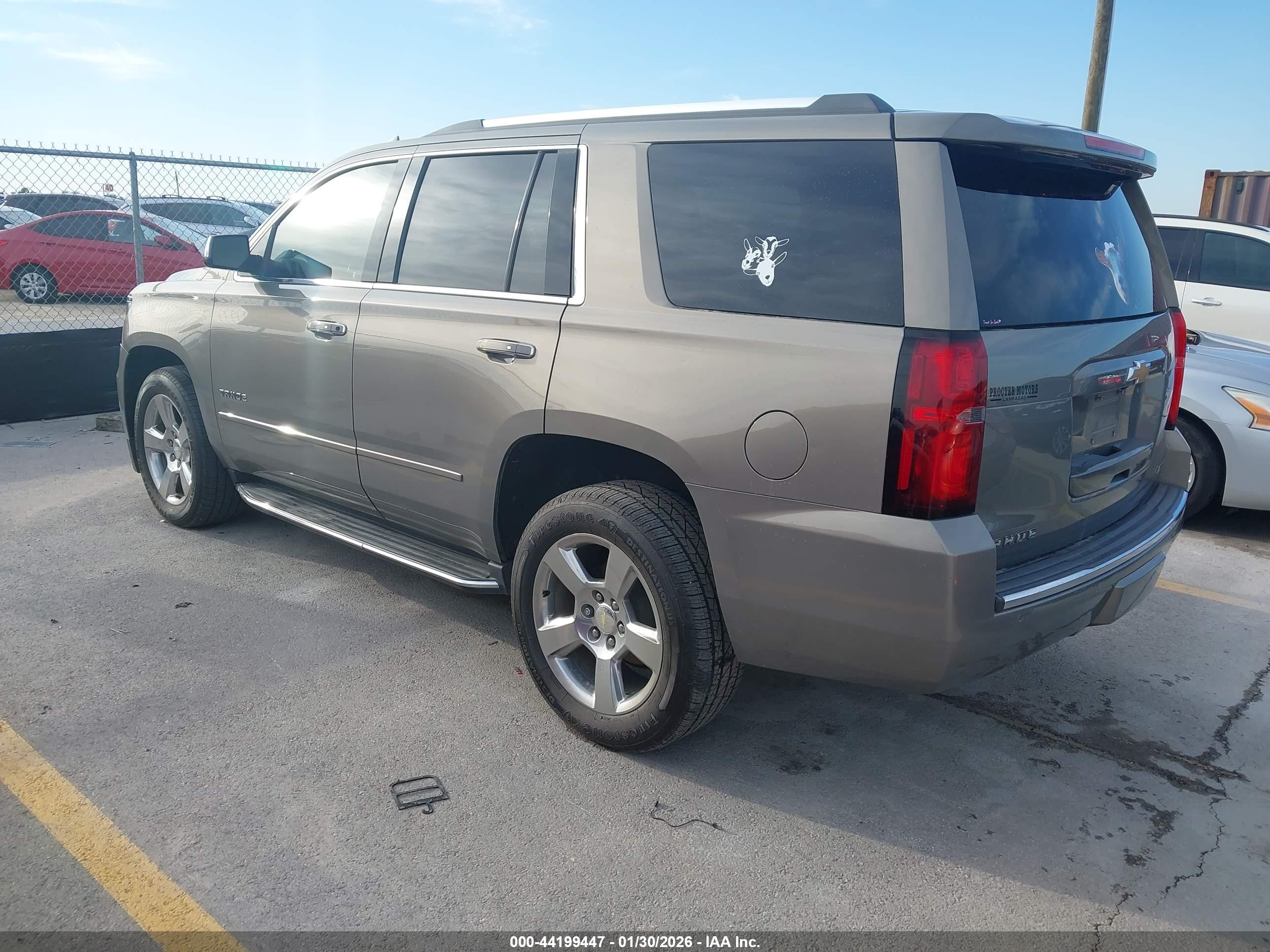 CHEVROLET TAHOE image 3