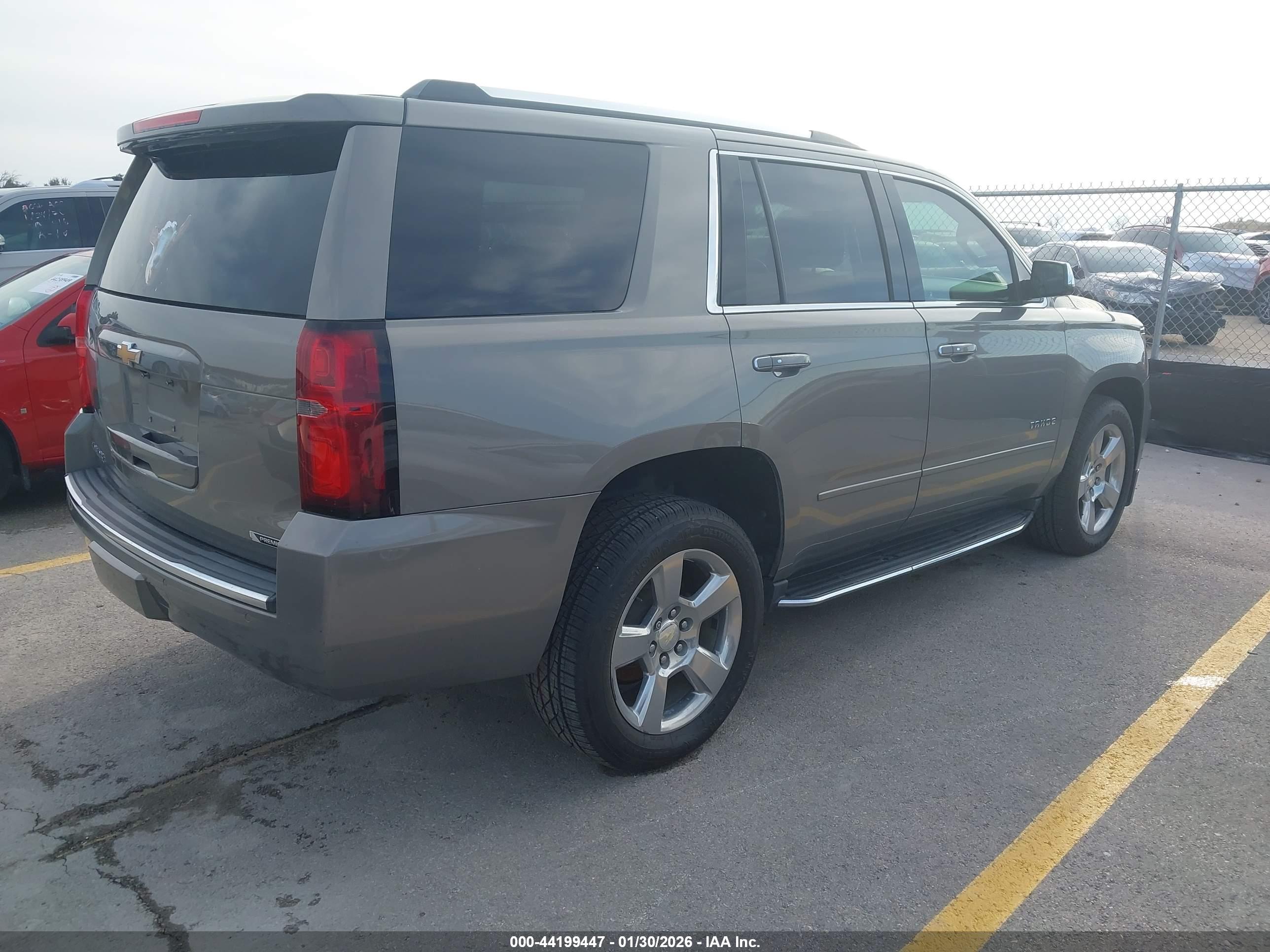 CHEVROLET TAHOE image 4