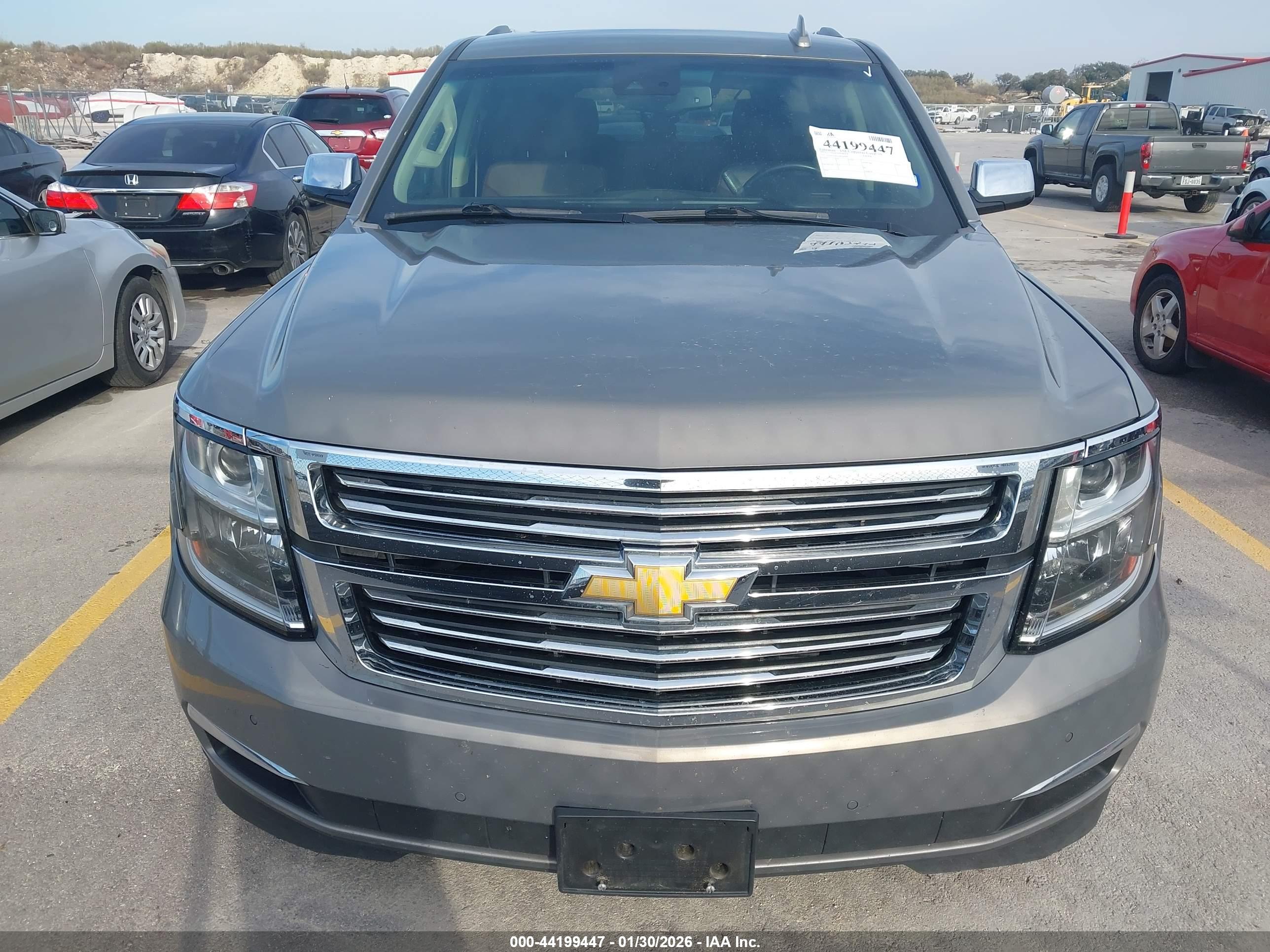 CHEVROLET TAHOE image 6