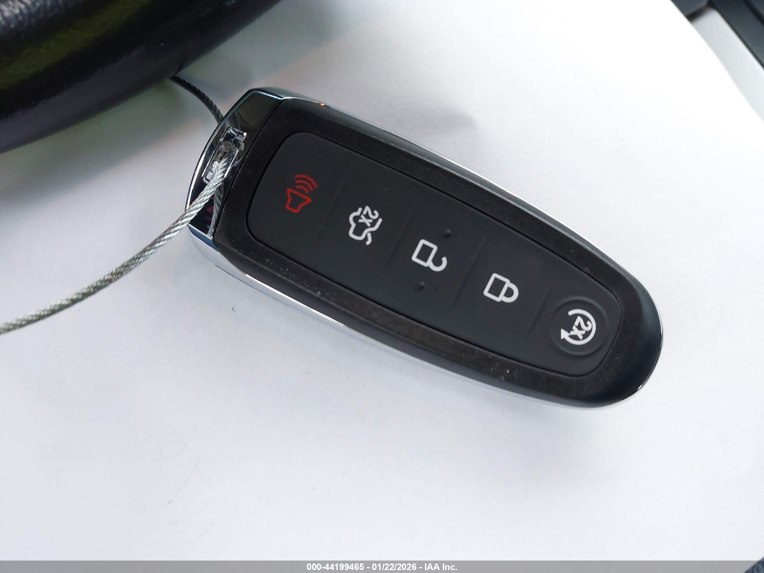 FORD EXPLORER image 11