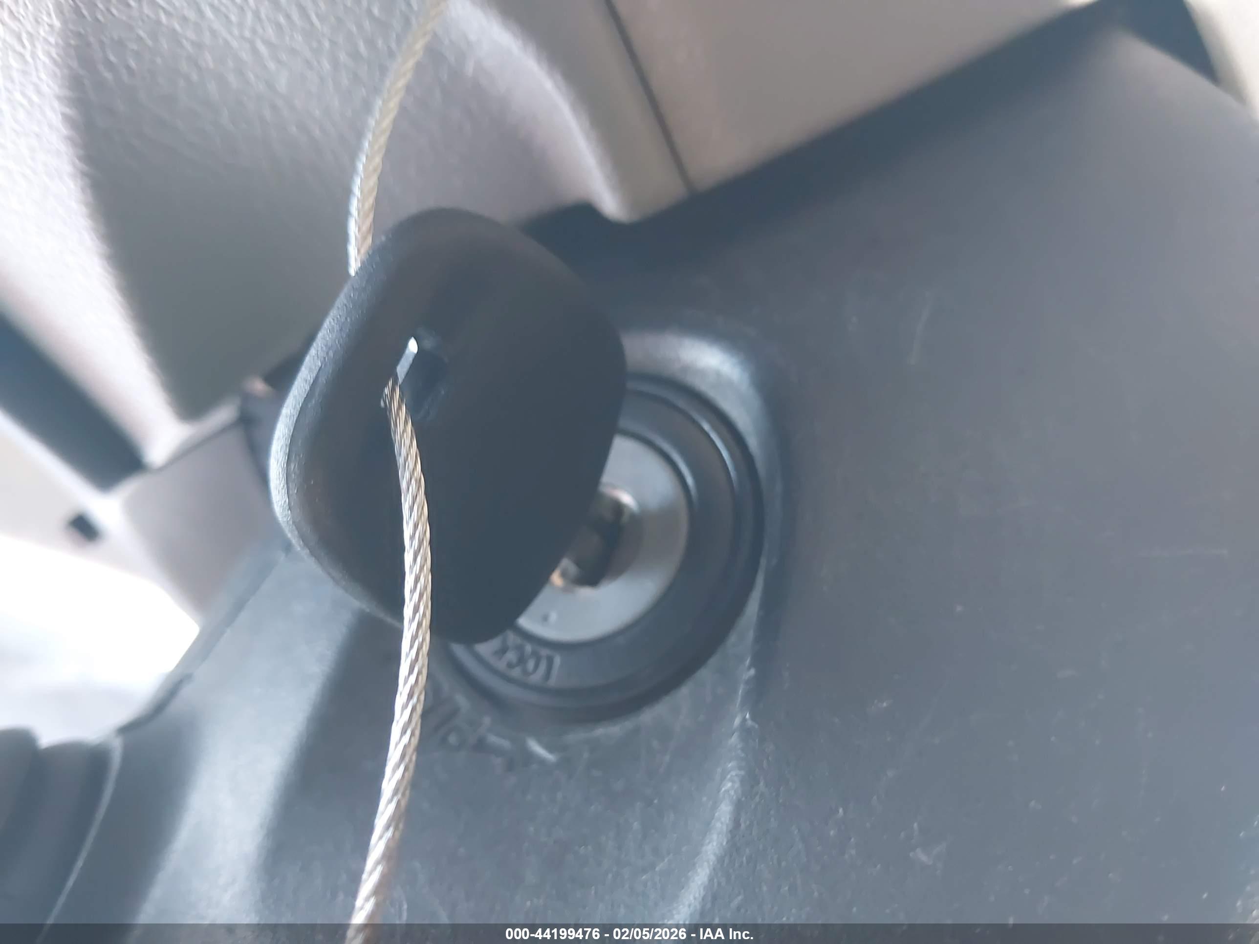 TOYOTA COROLLA image 11