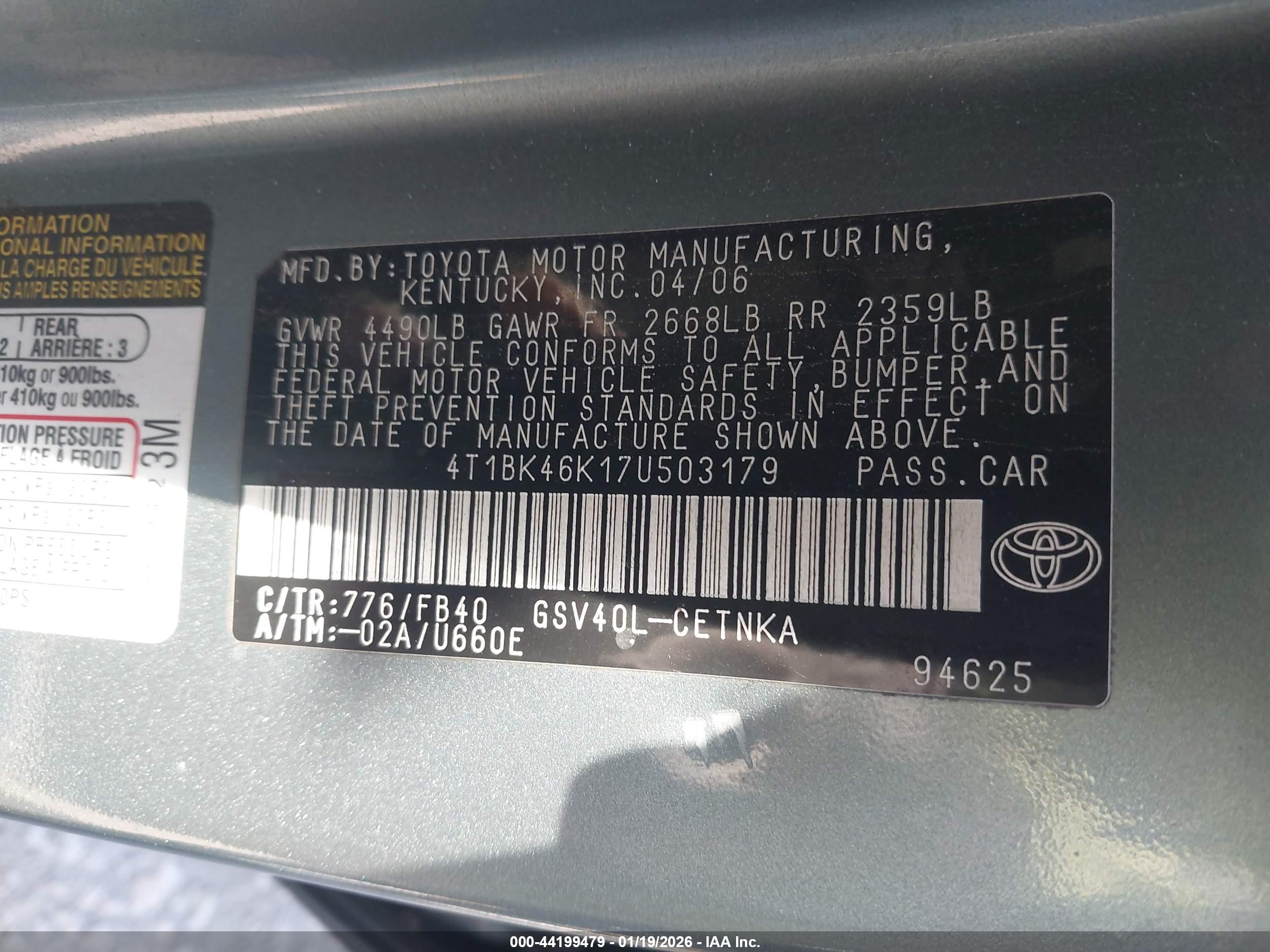 TOYOTA CAMRY image 9