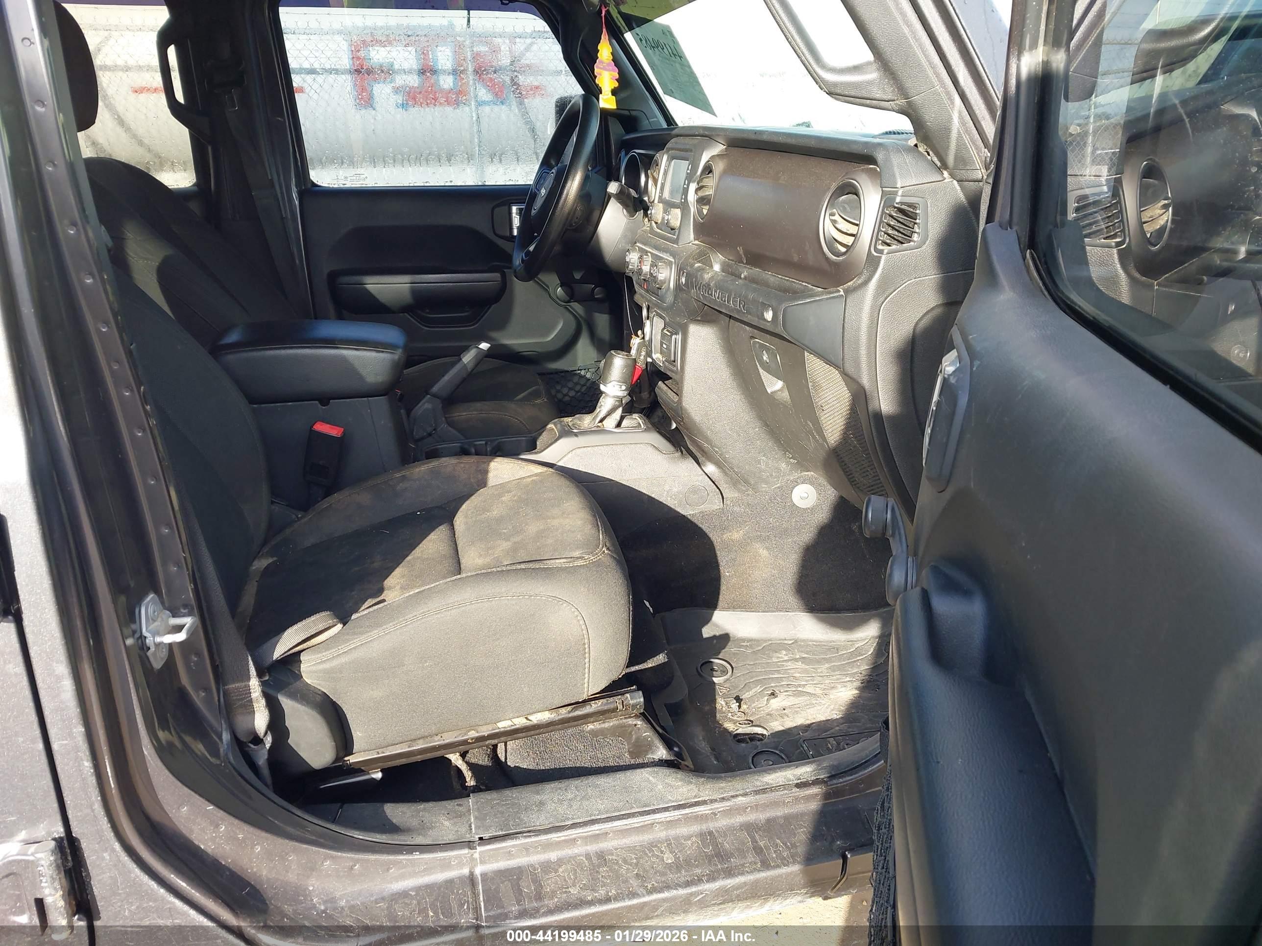 JEEP WRANGLER image 5