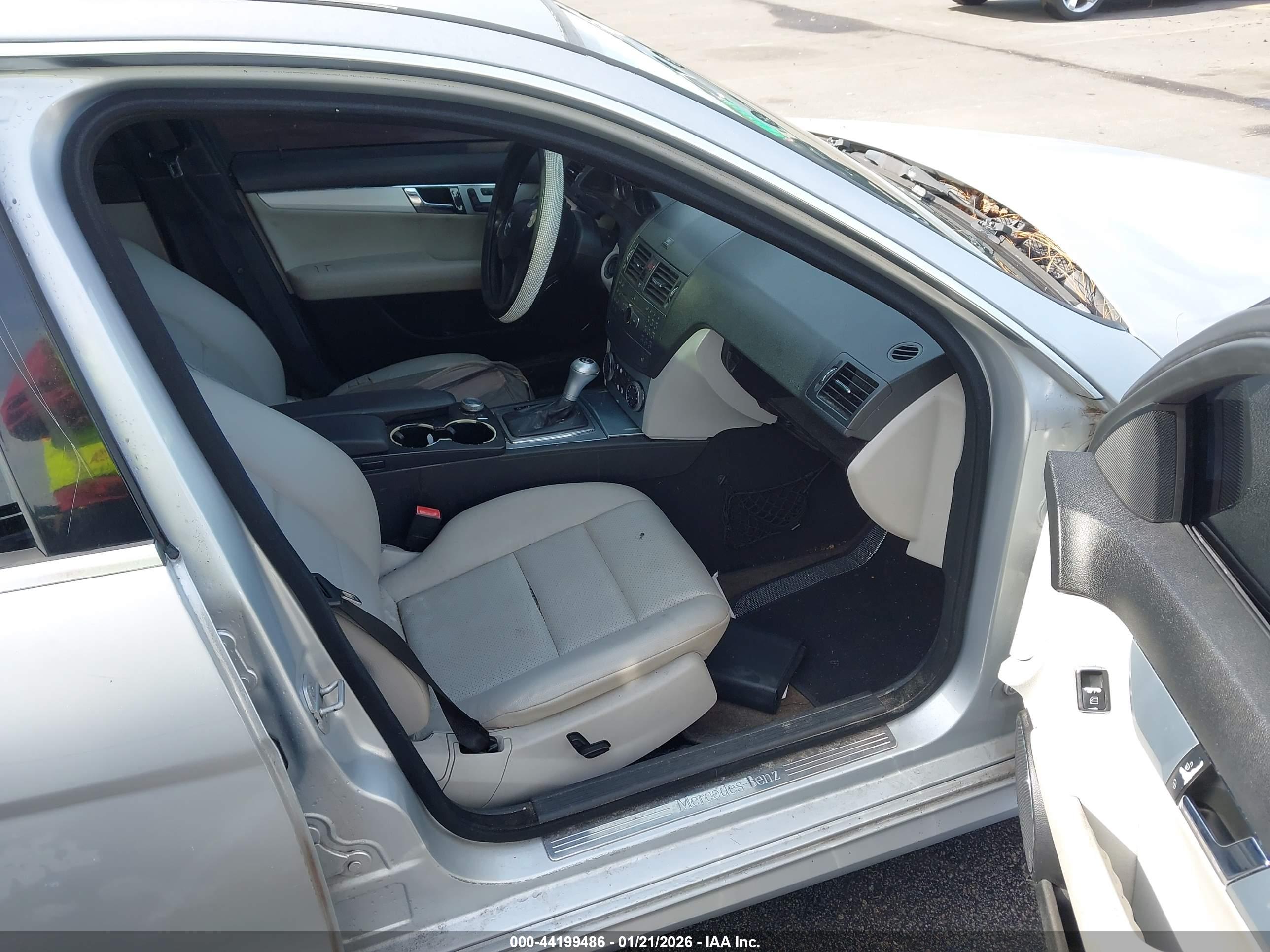 MERCEDES-BENZ C image 5