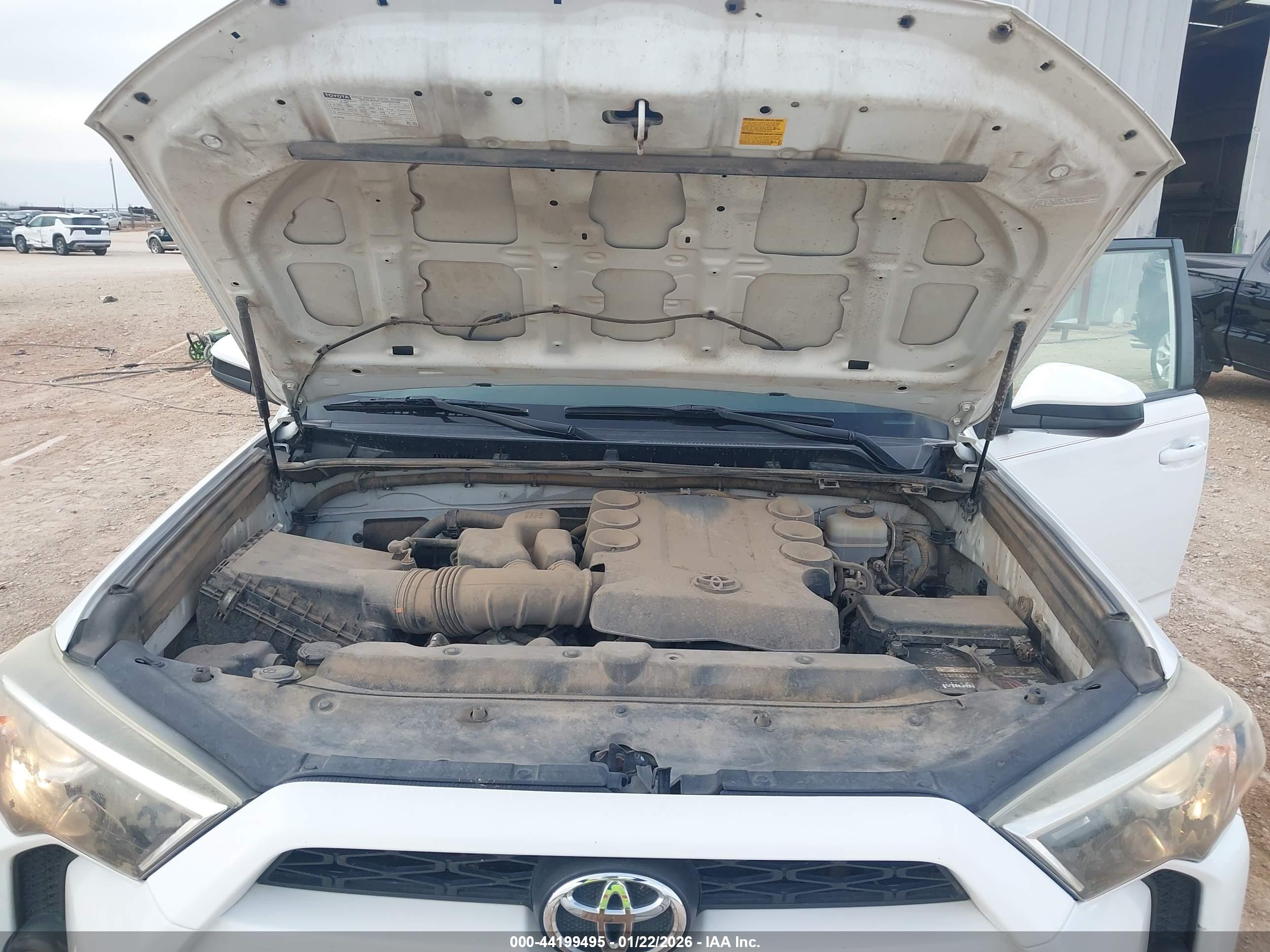 TOYOTA 4RUNNER image 10