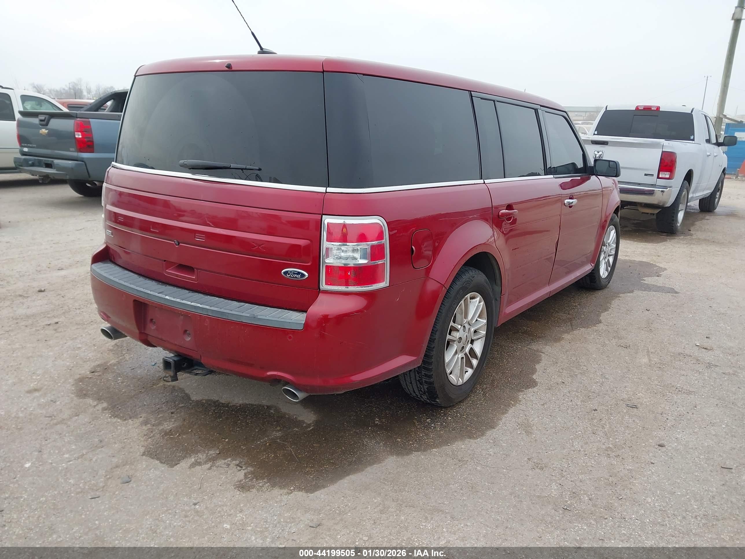 FORD FLEX image 4