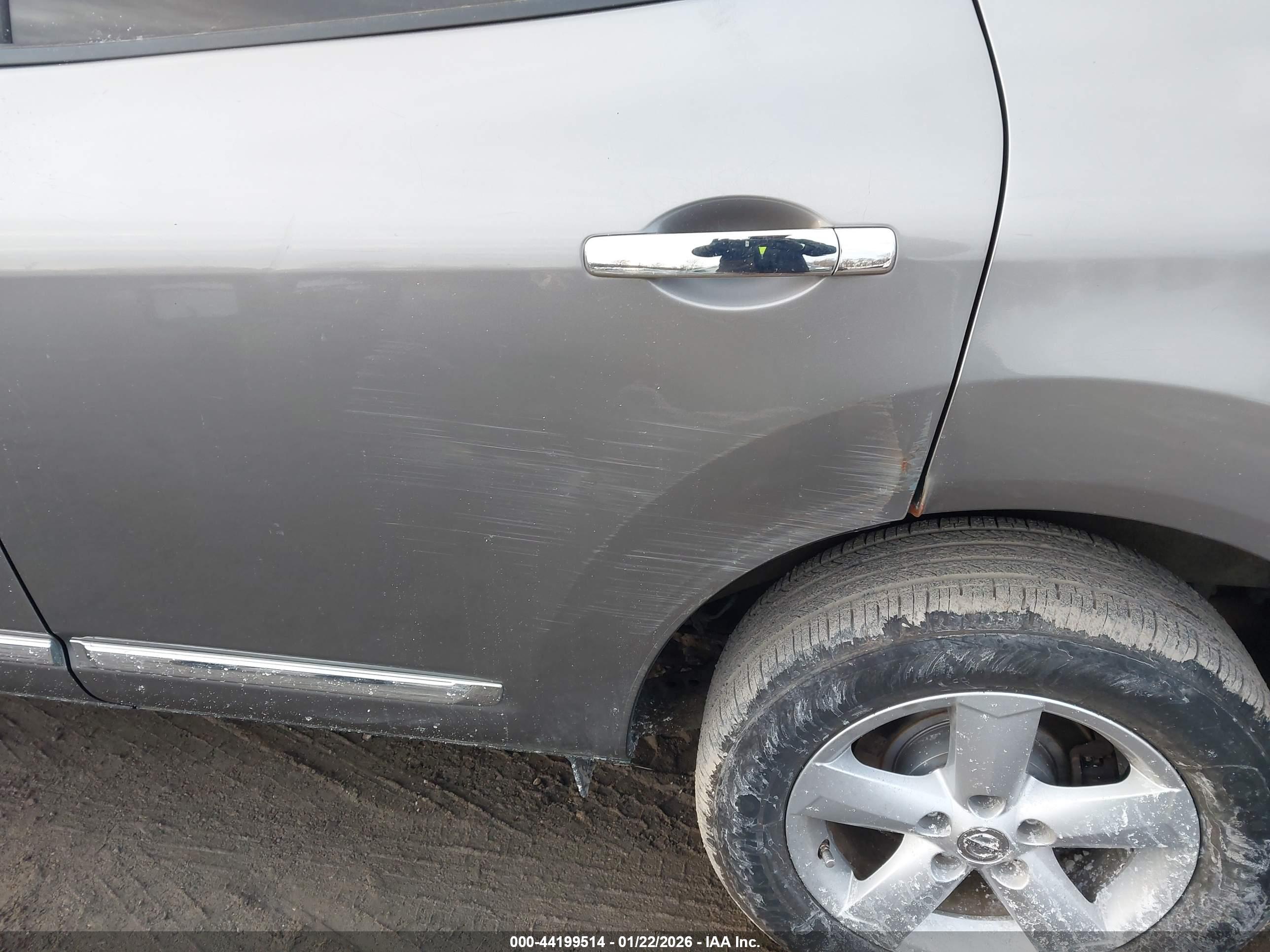 NISSAN ROGUE image 6