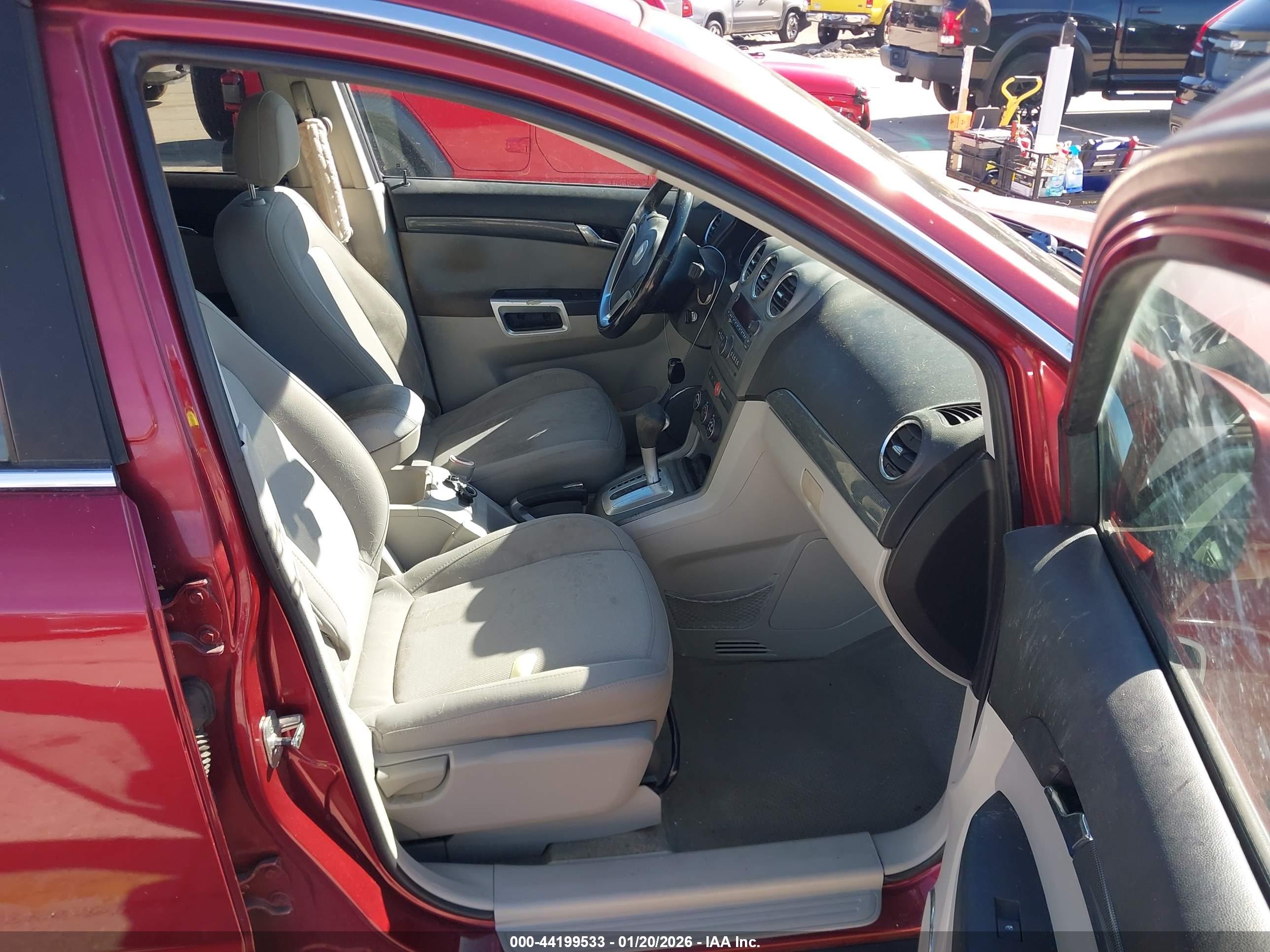 SATURN VUE image 5