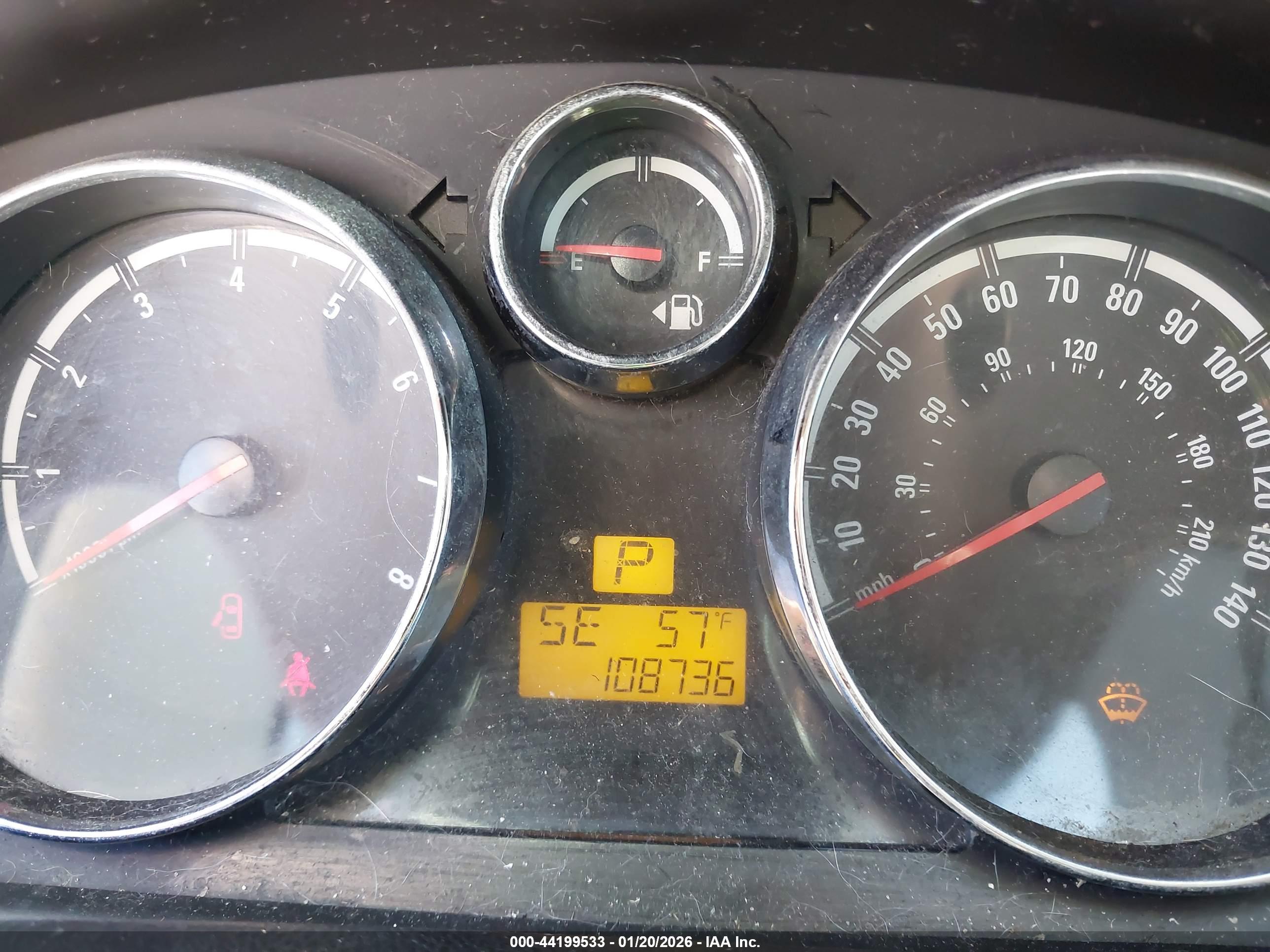 SATURN VUE image 7