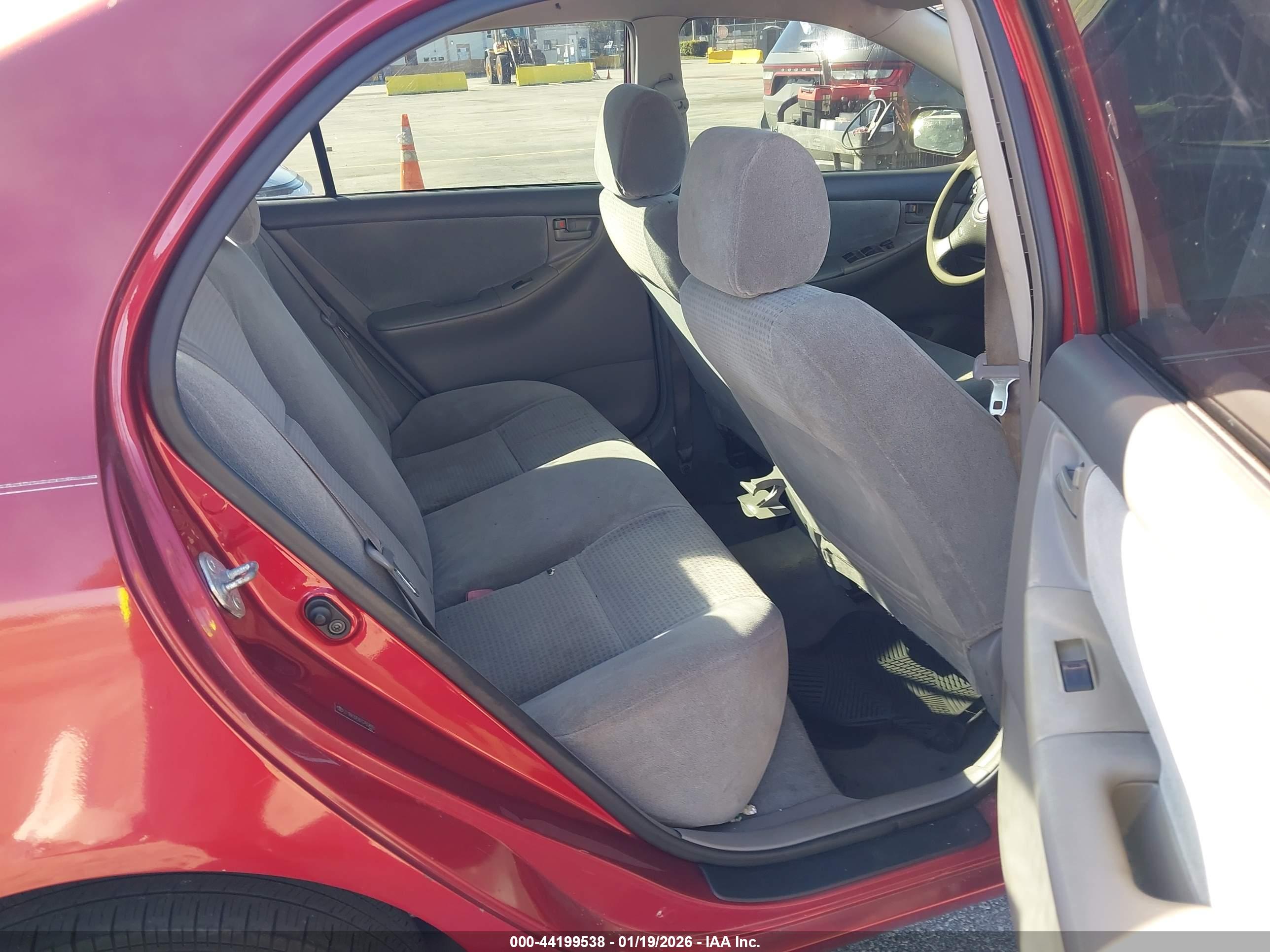 TOYOTA COROLLA image 8