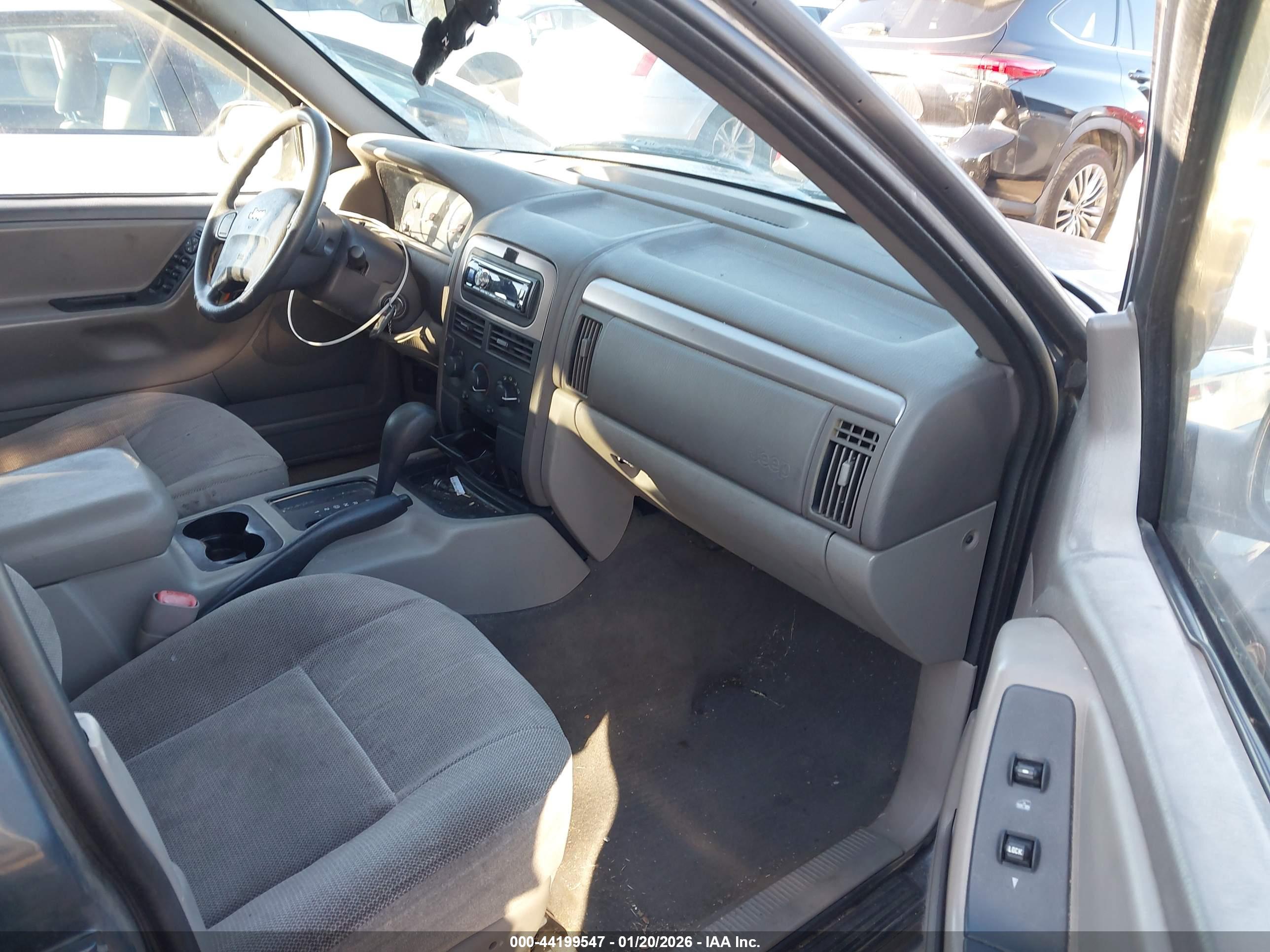 JEEP GRAND image 5