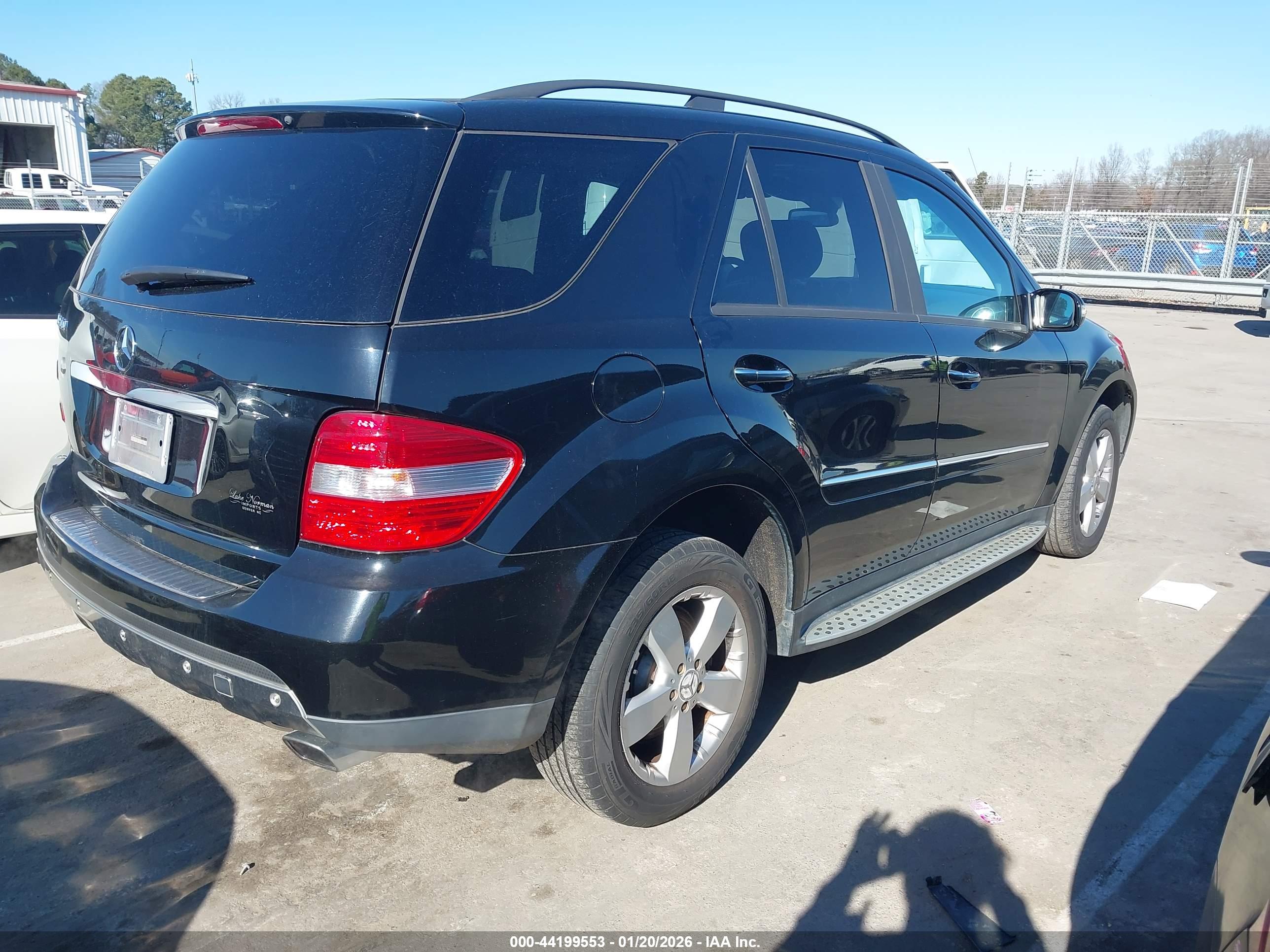 MERCEDES-BENZ ML image 4