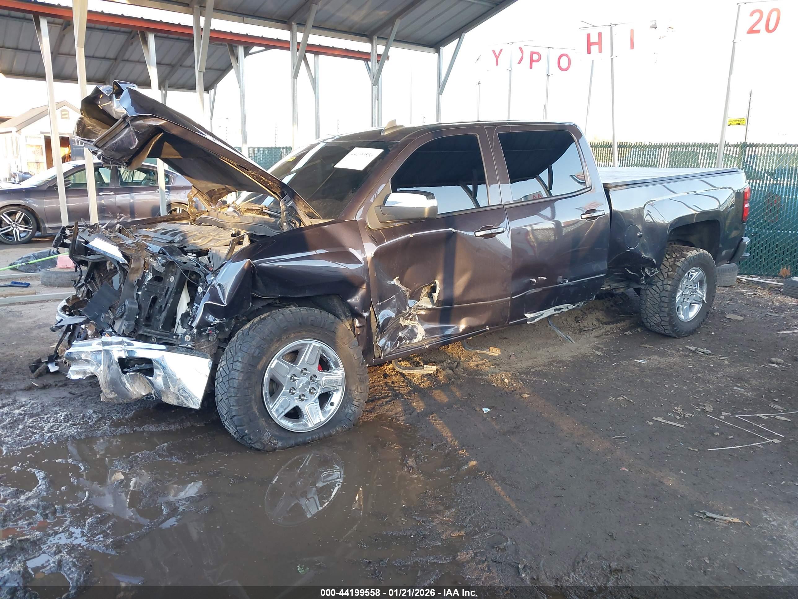 CHEVROLET SILVERADO image 2