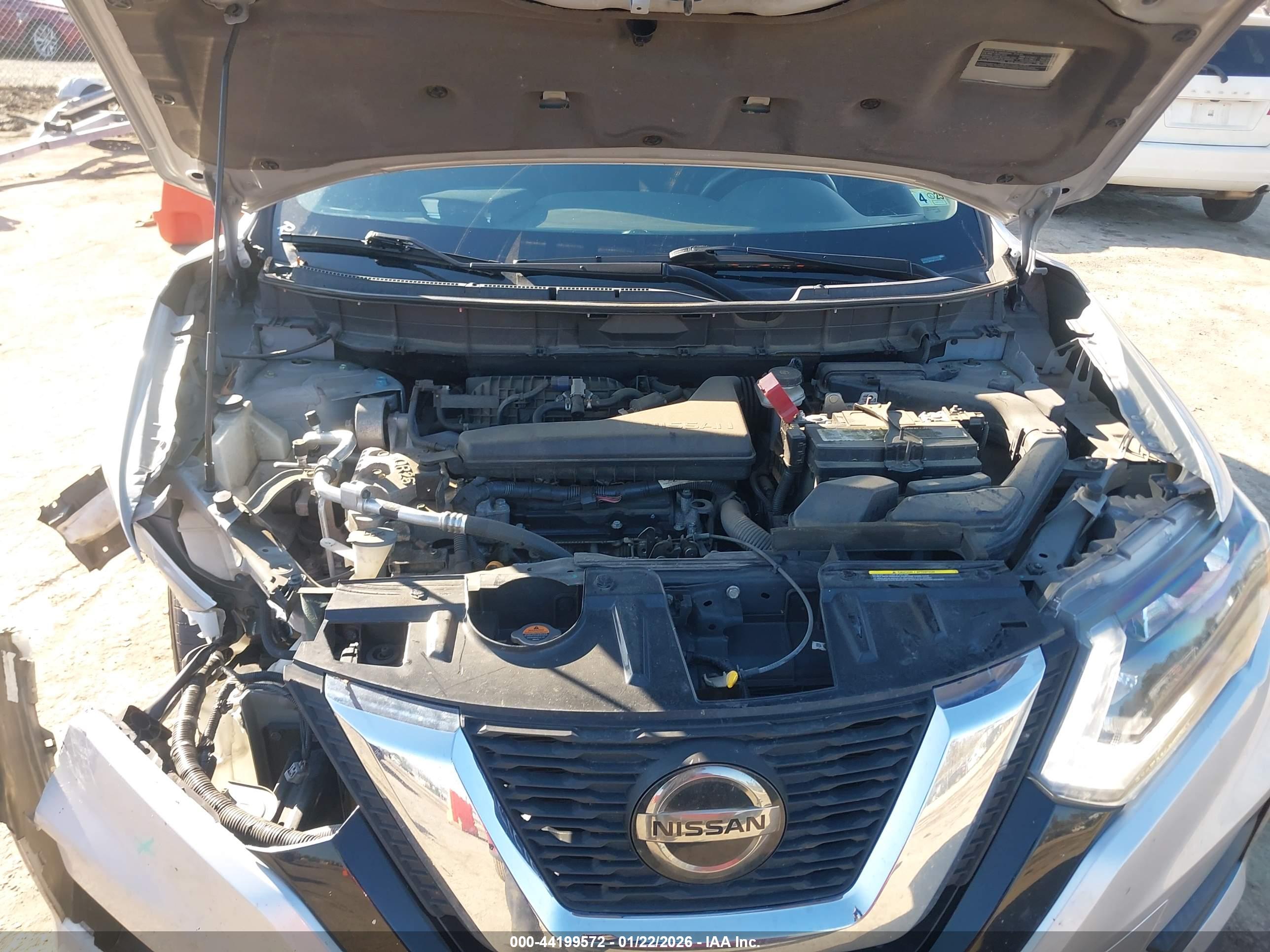 NISSAN ROGUE image 10