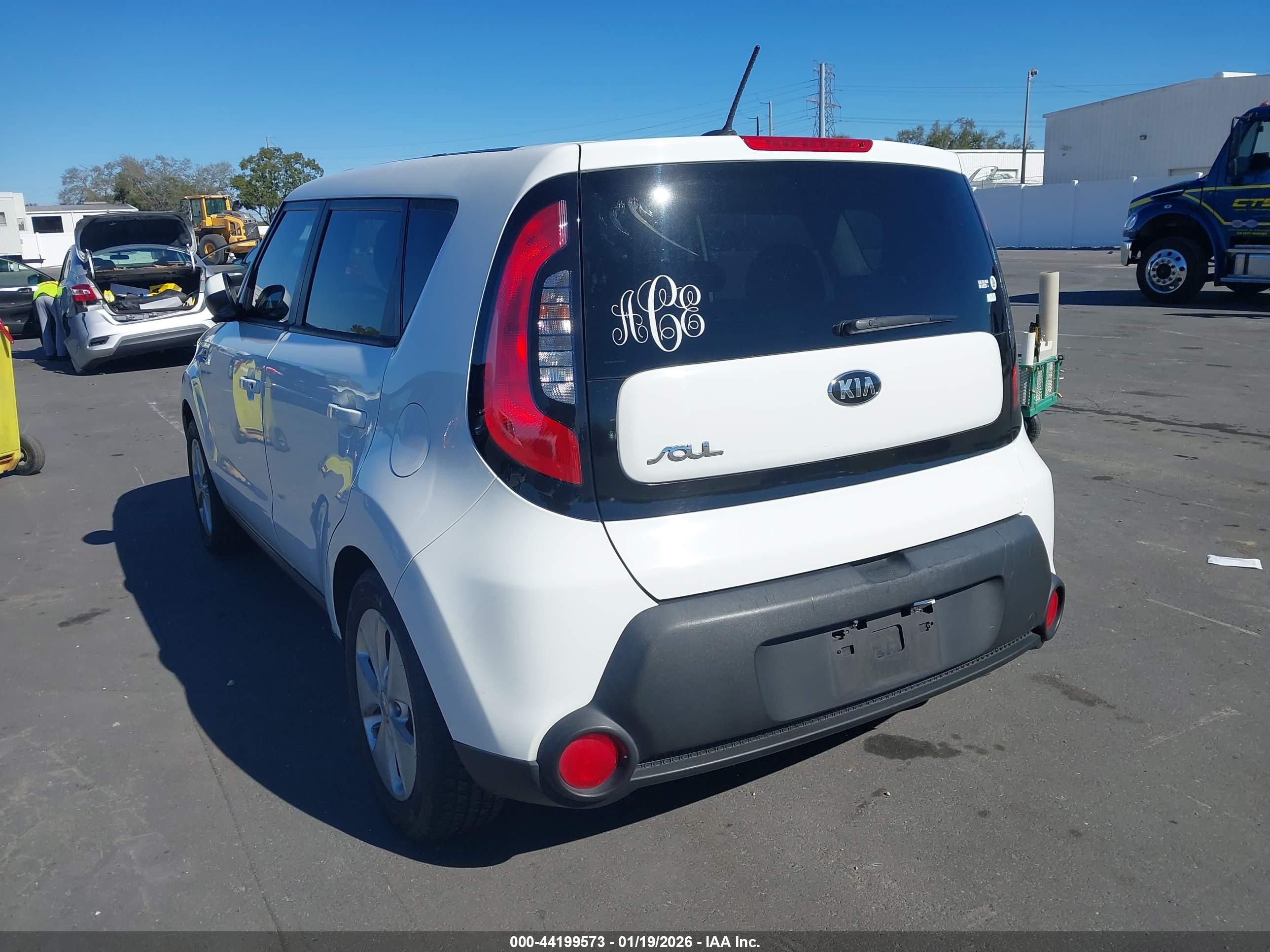 KIA SOUL image 3