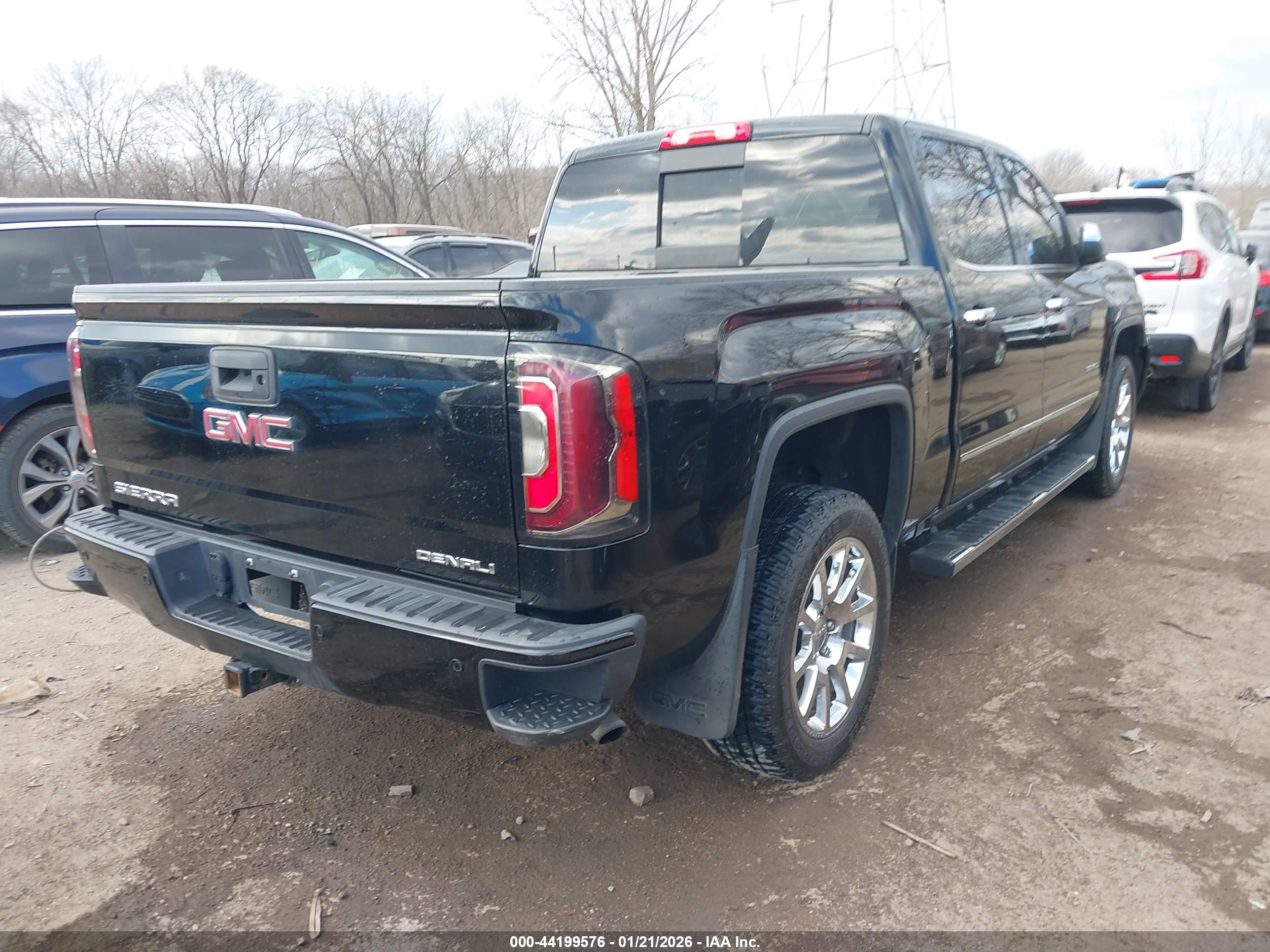 GMC SIERRA image 4