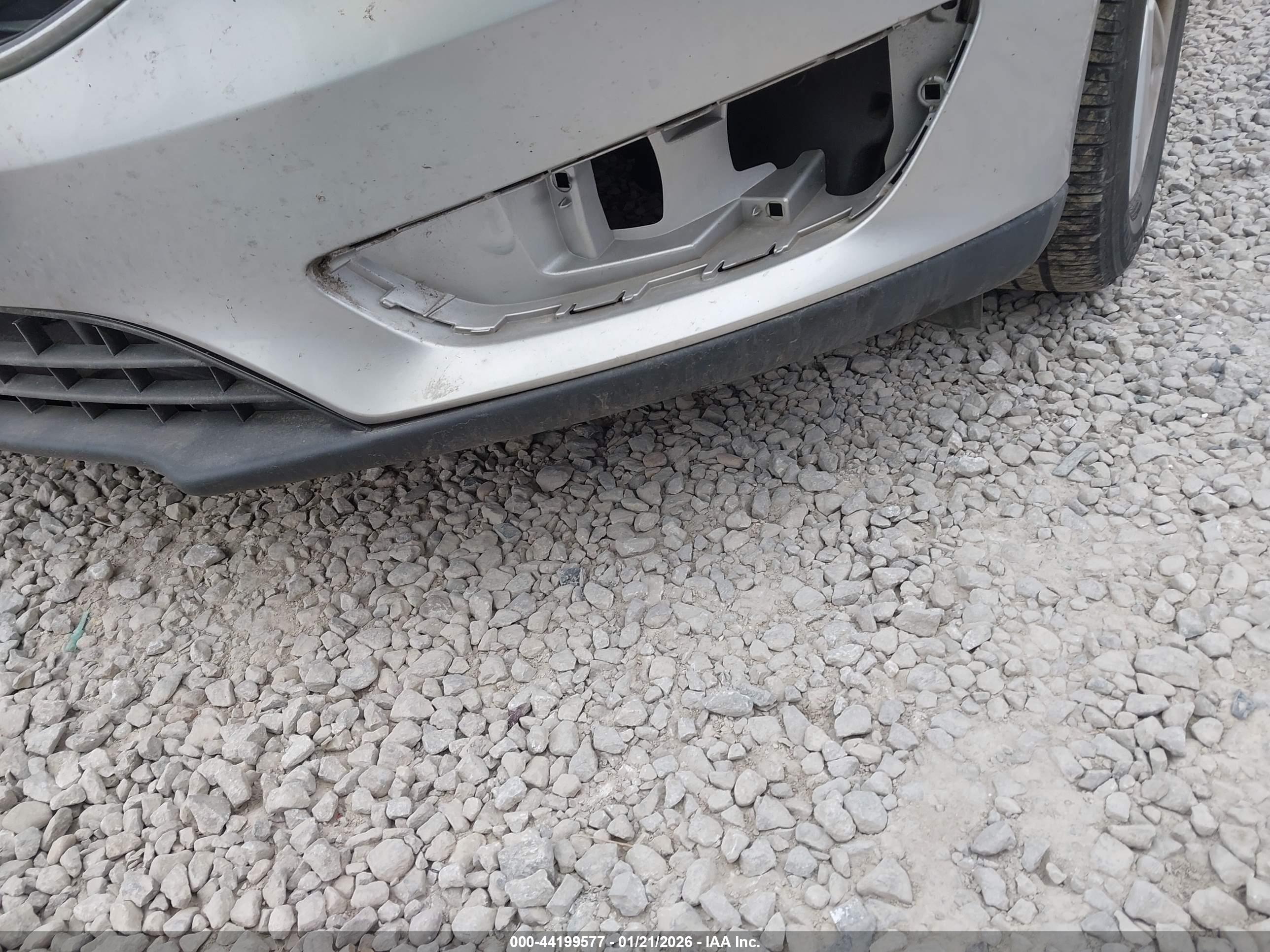 FORD FOCUS image 6