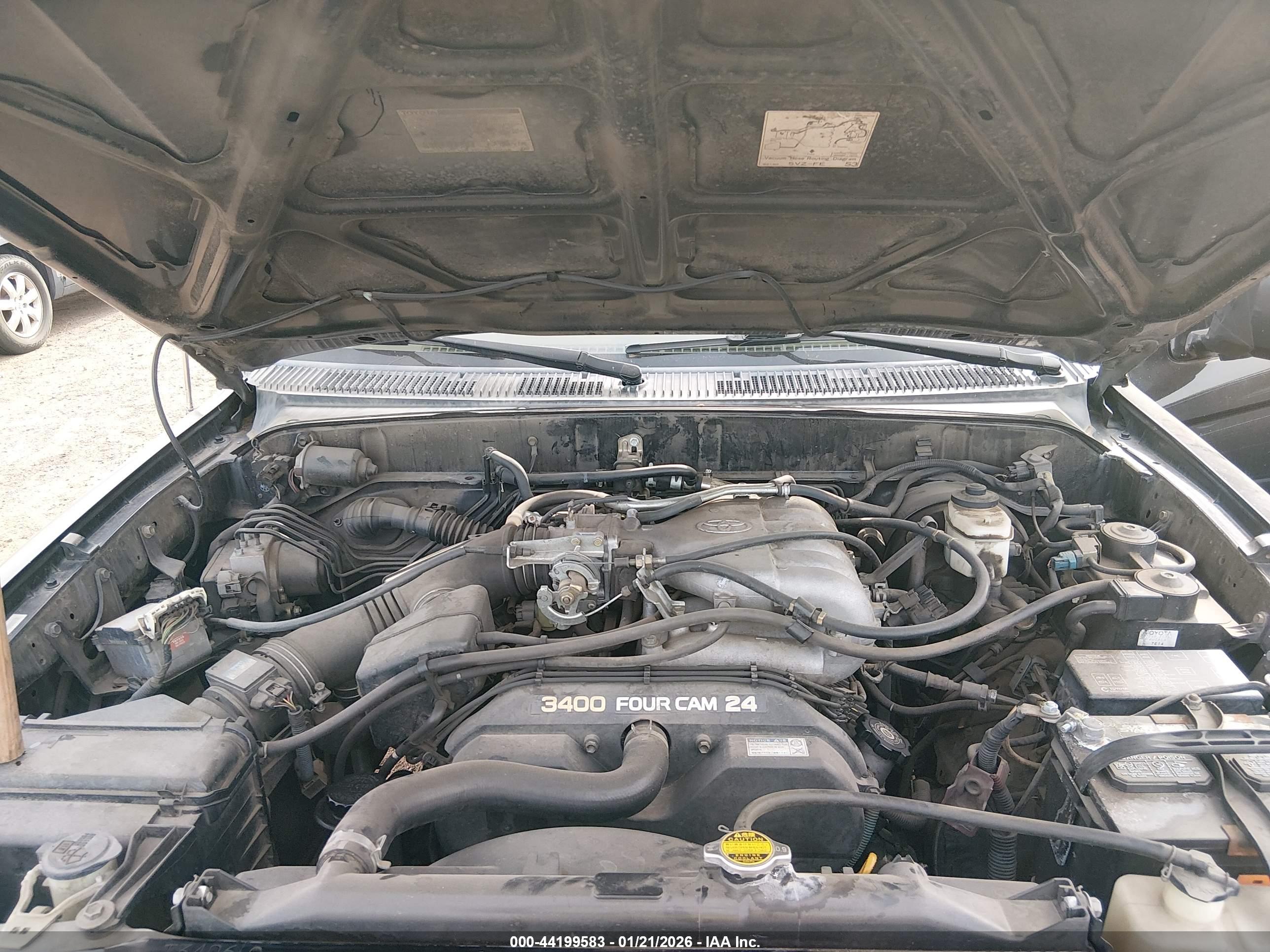 TOYOTA 4RUNNER image 10