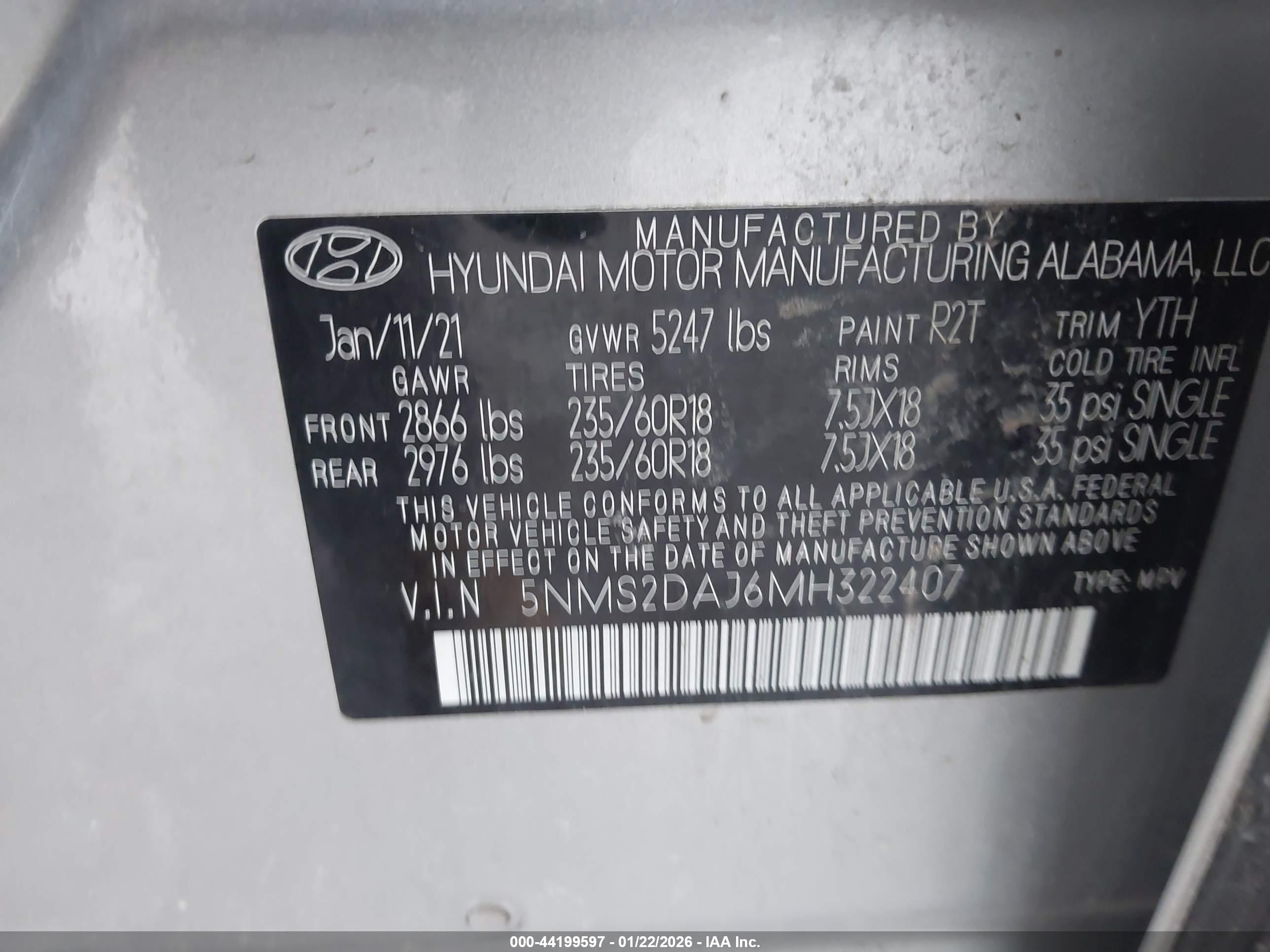 HYUNDAI SANTA image 9