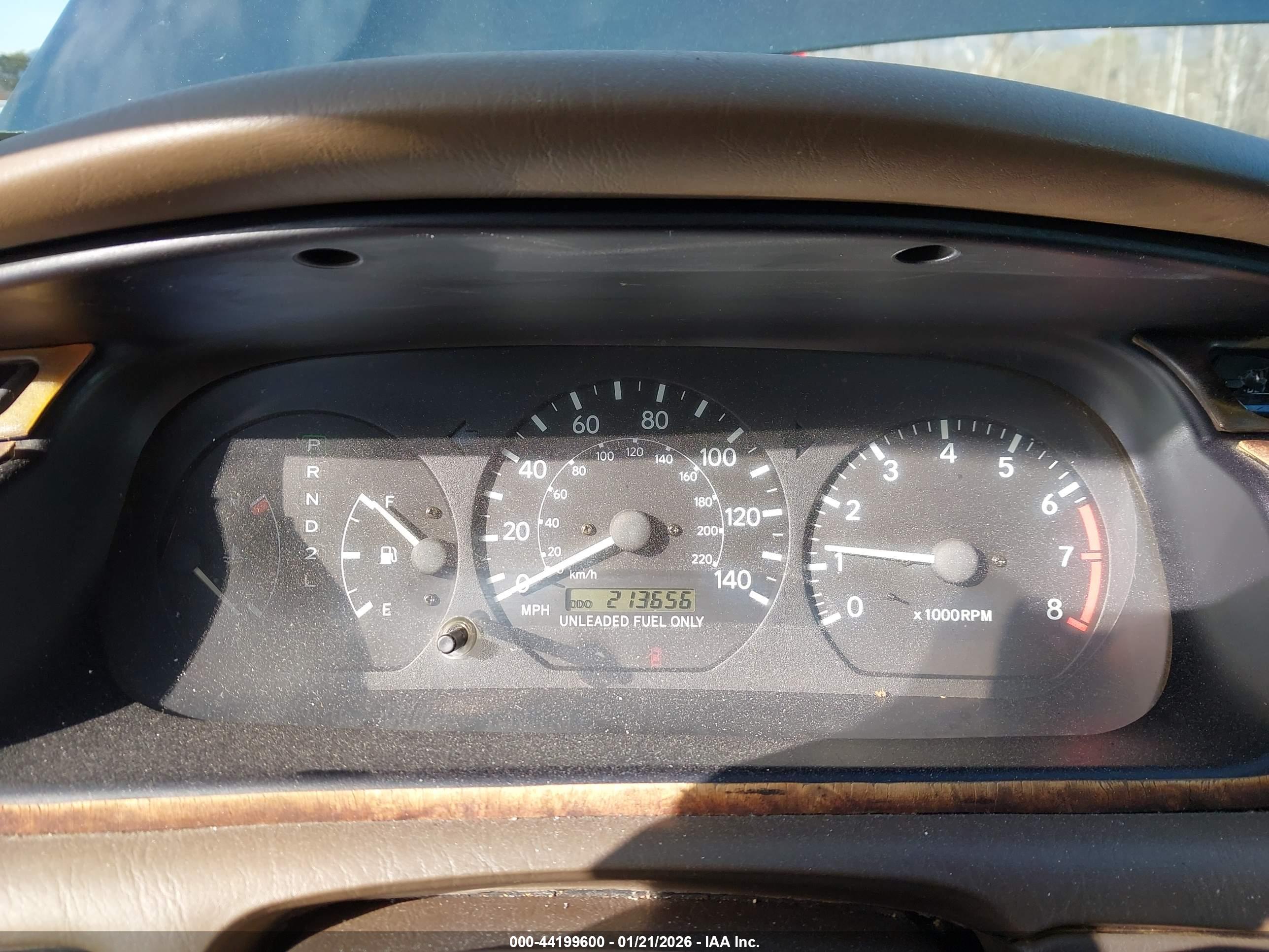 TOYOTA CAMRY image 7