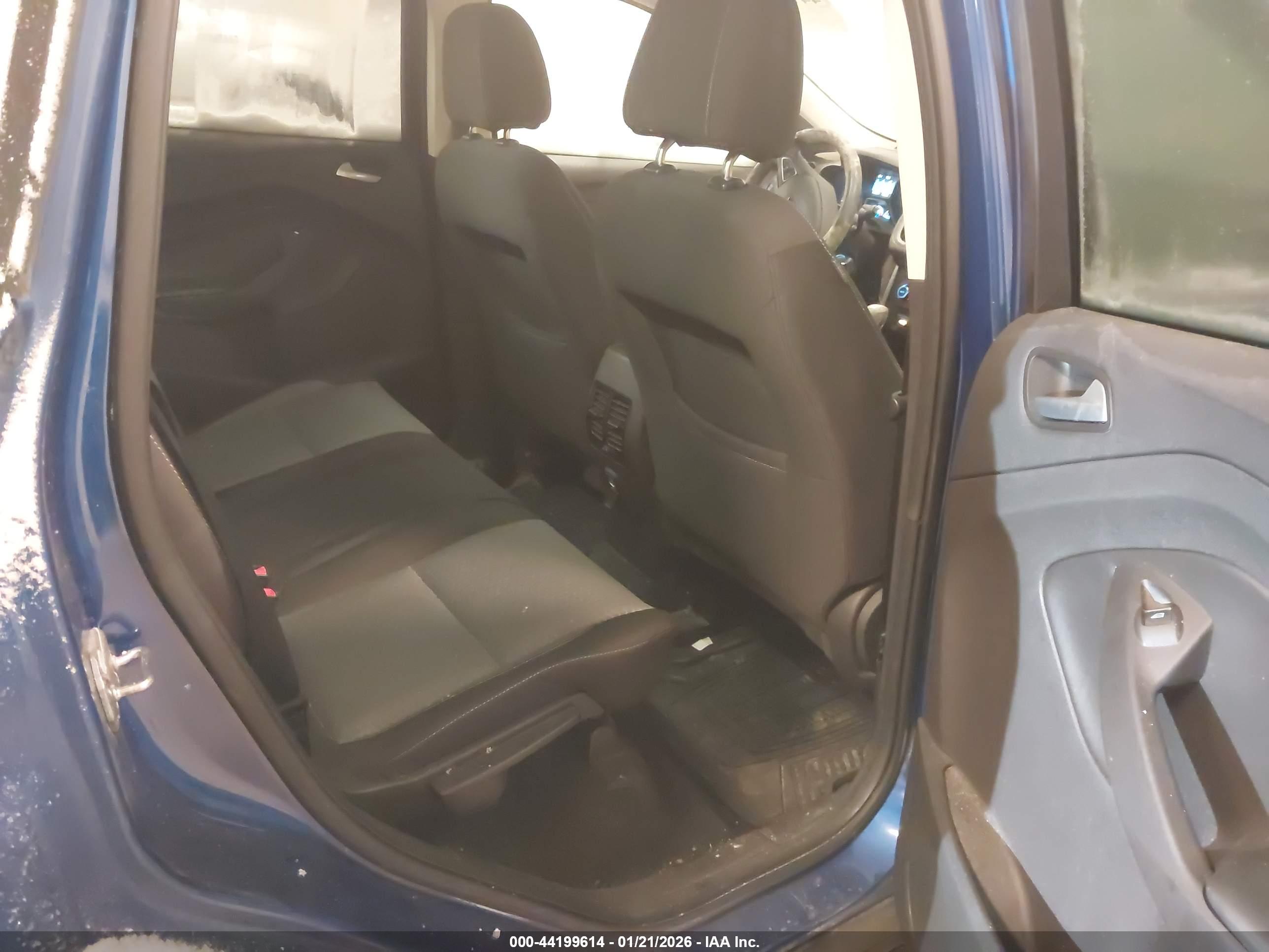 FORD ESCAPE image 8