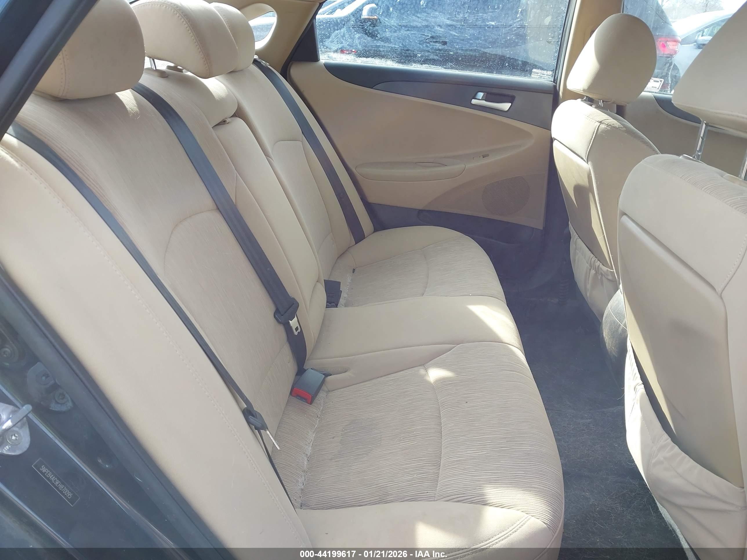 HYUNDAI SONATA image 8