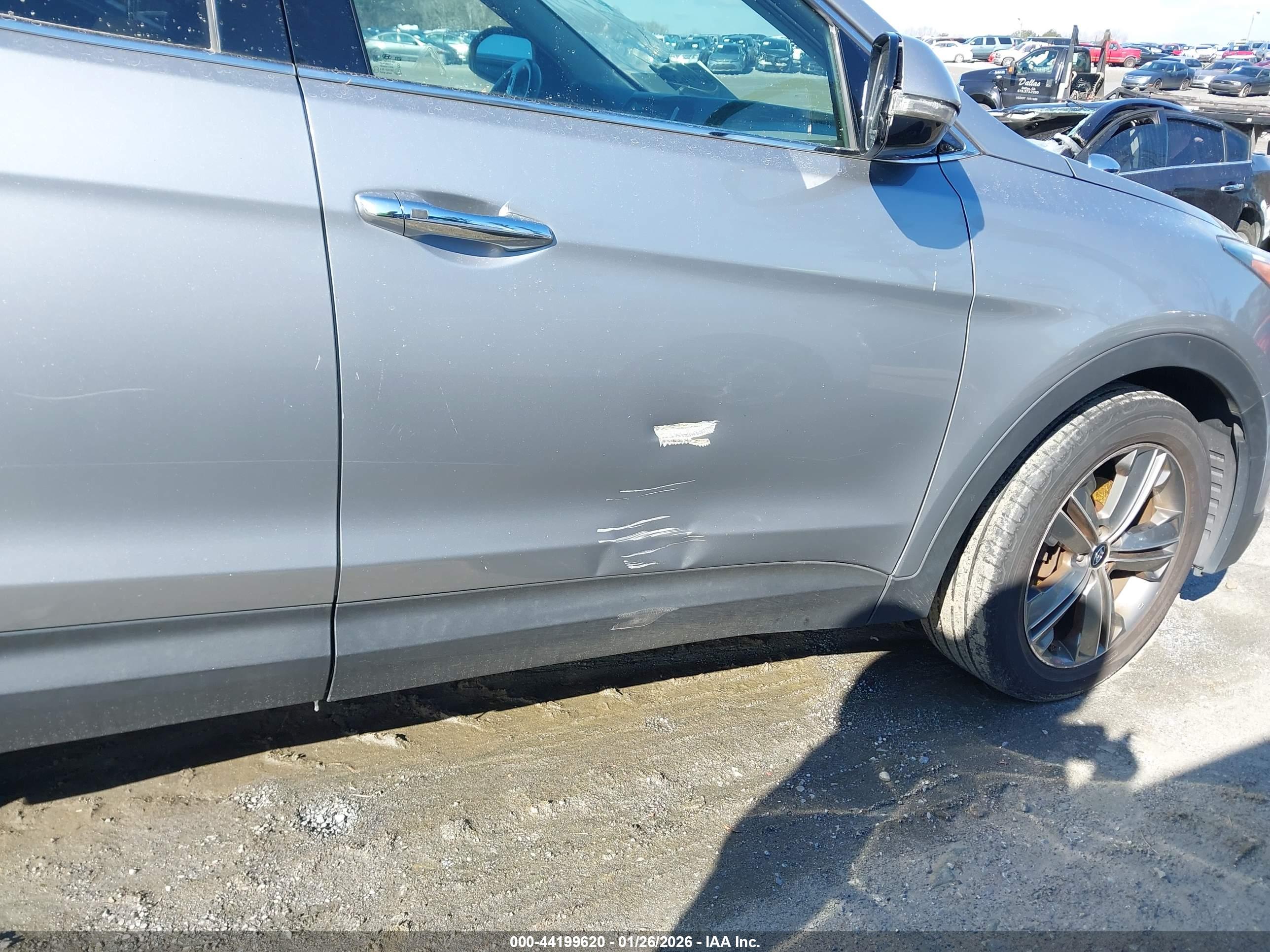 HYUNDAI SANTA image 6