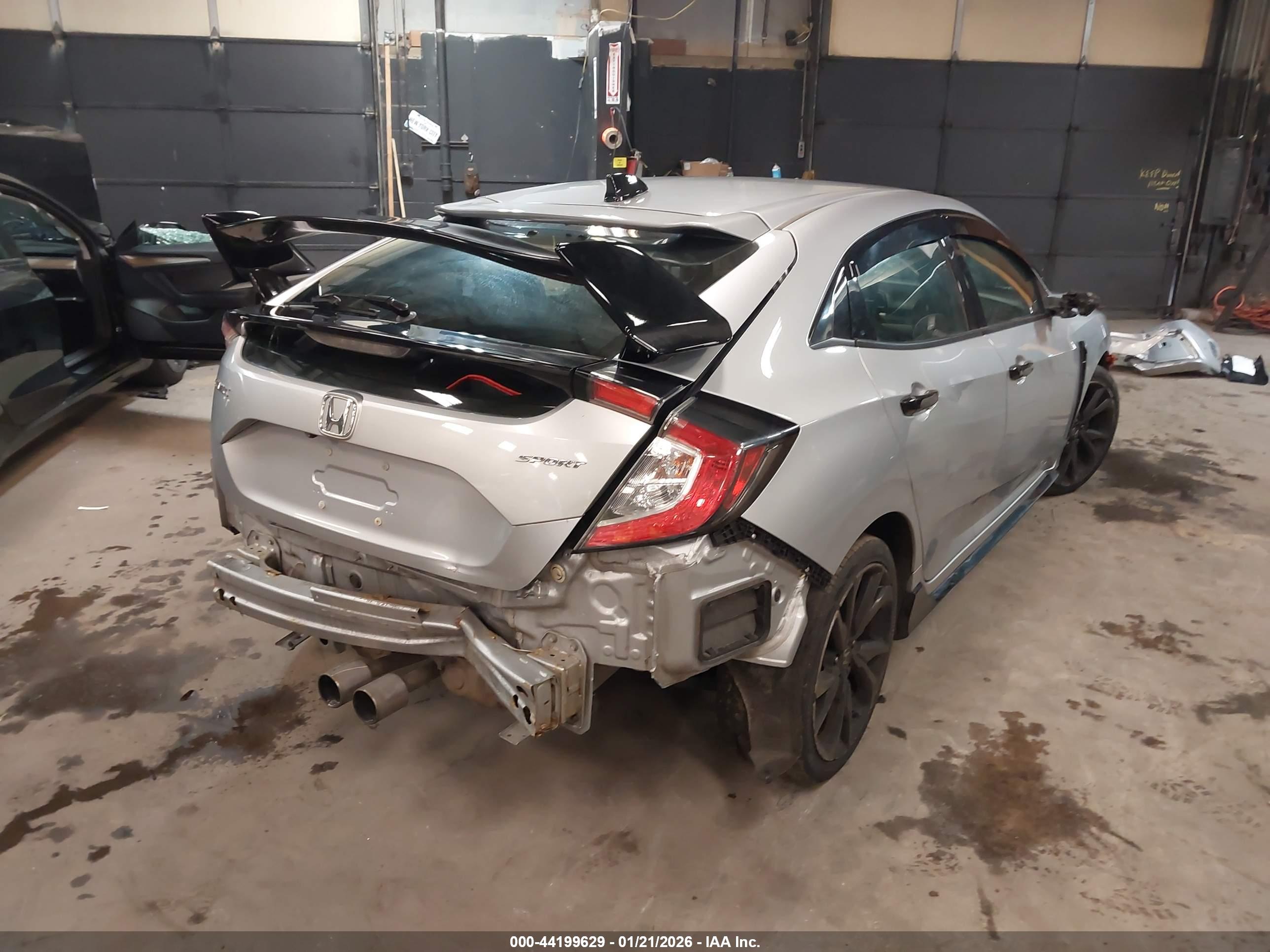 HONDA CIVIC image 4